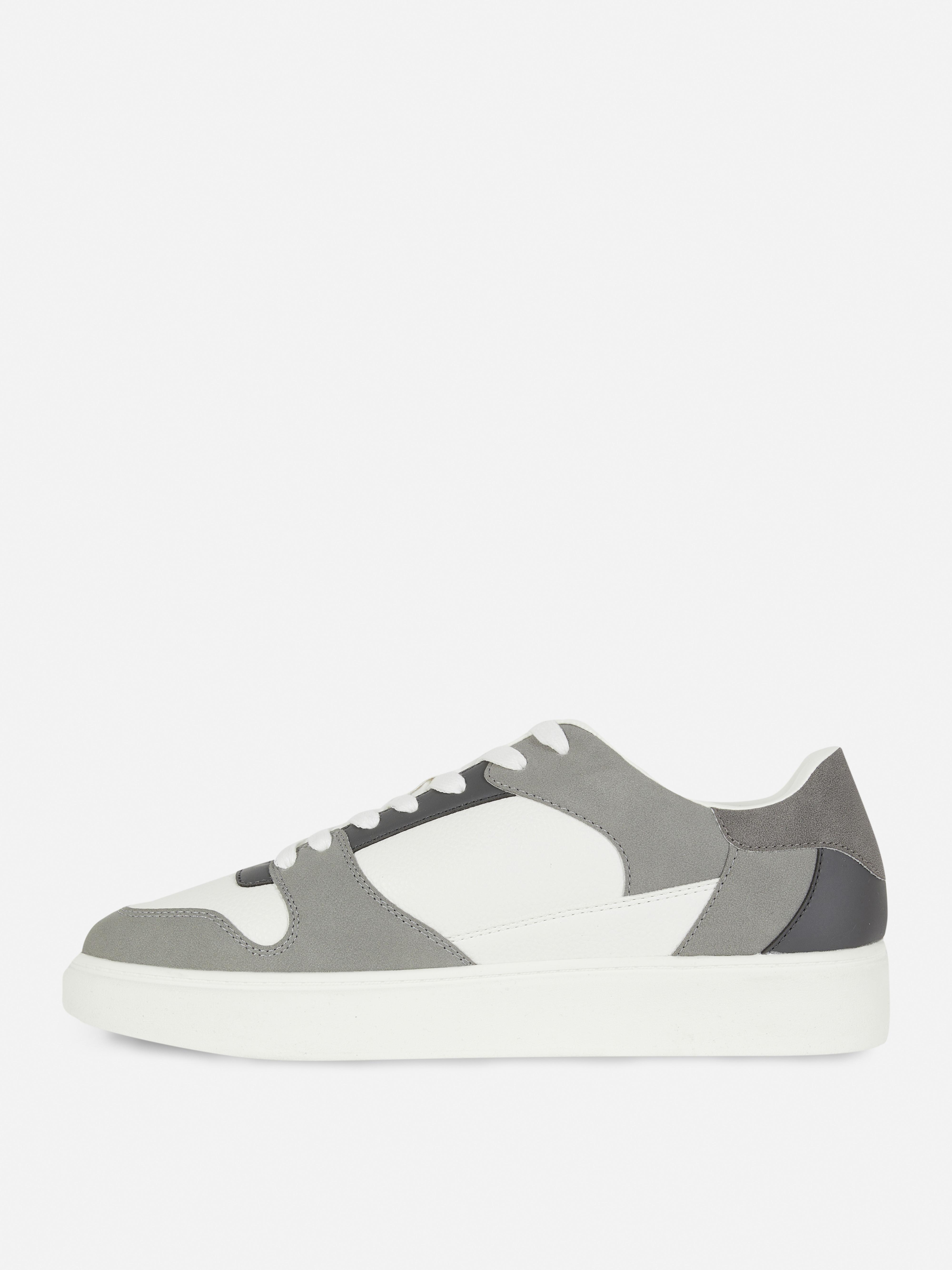 Kem Low-Top Sneakers