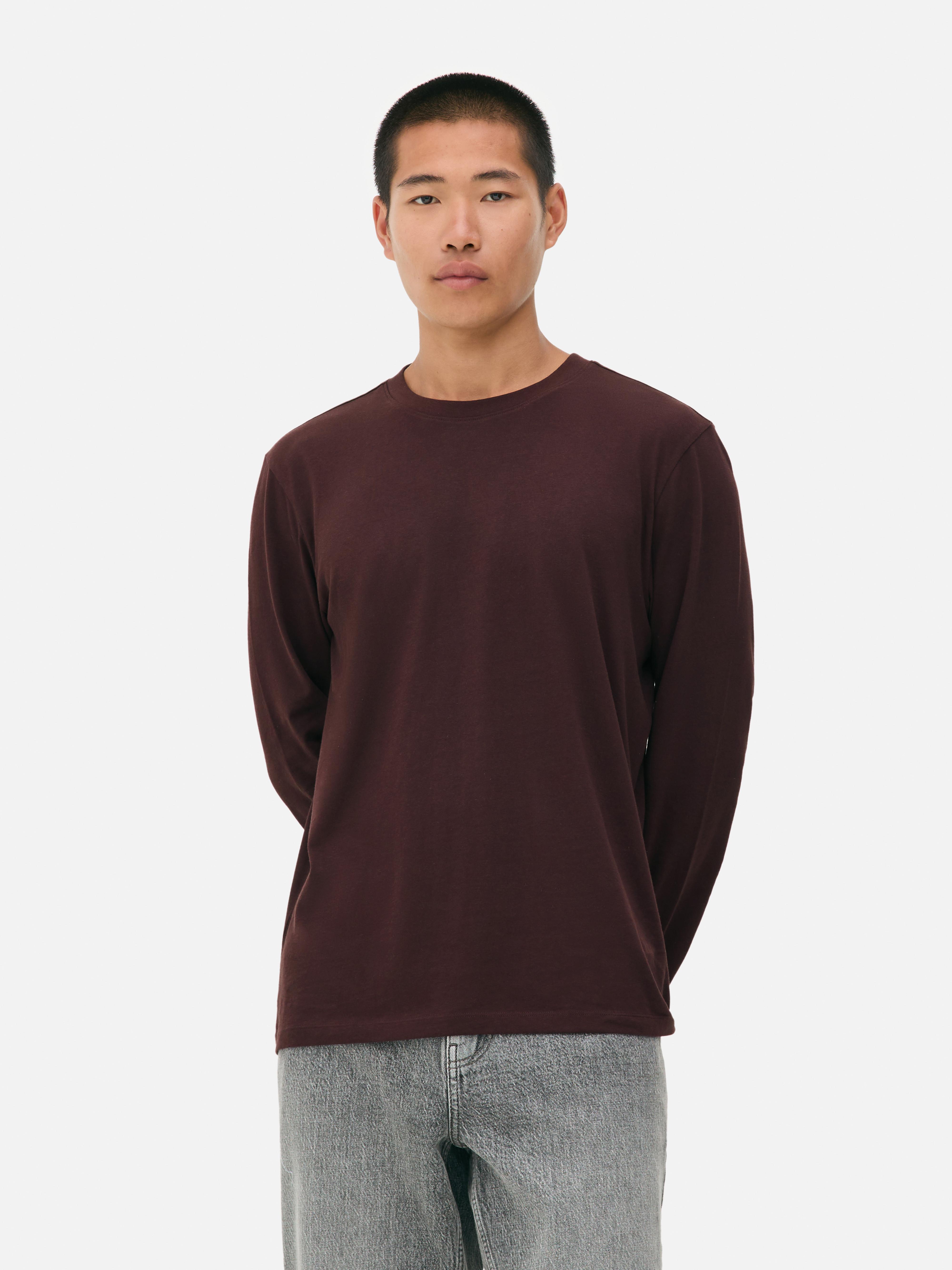 Essential Long Sleeve T-Shirt