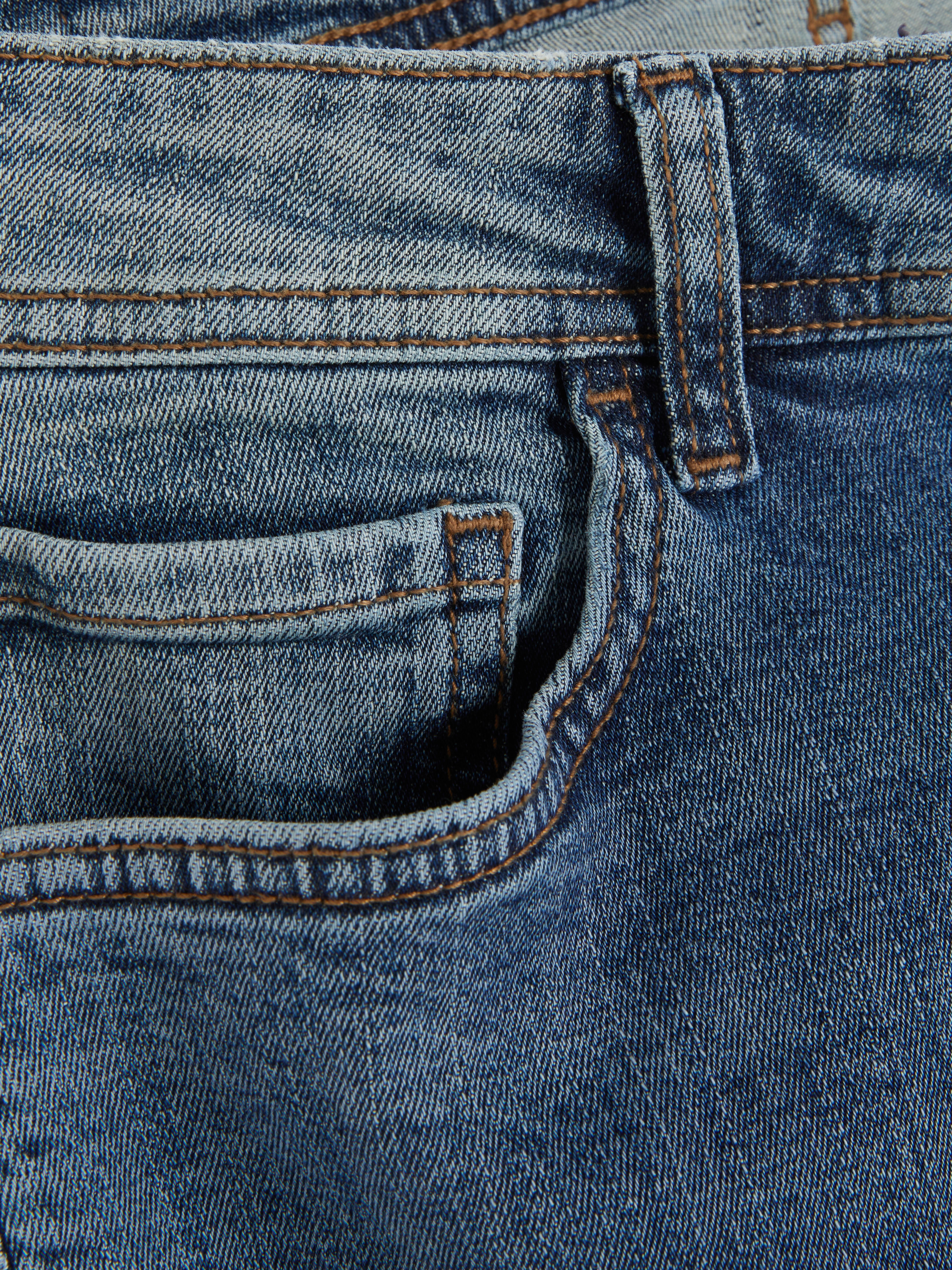 Mid-Rise Slim Fit Jeans