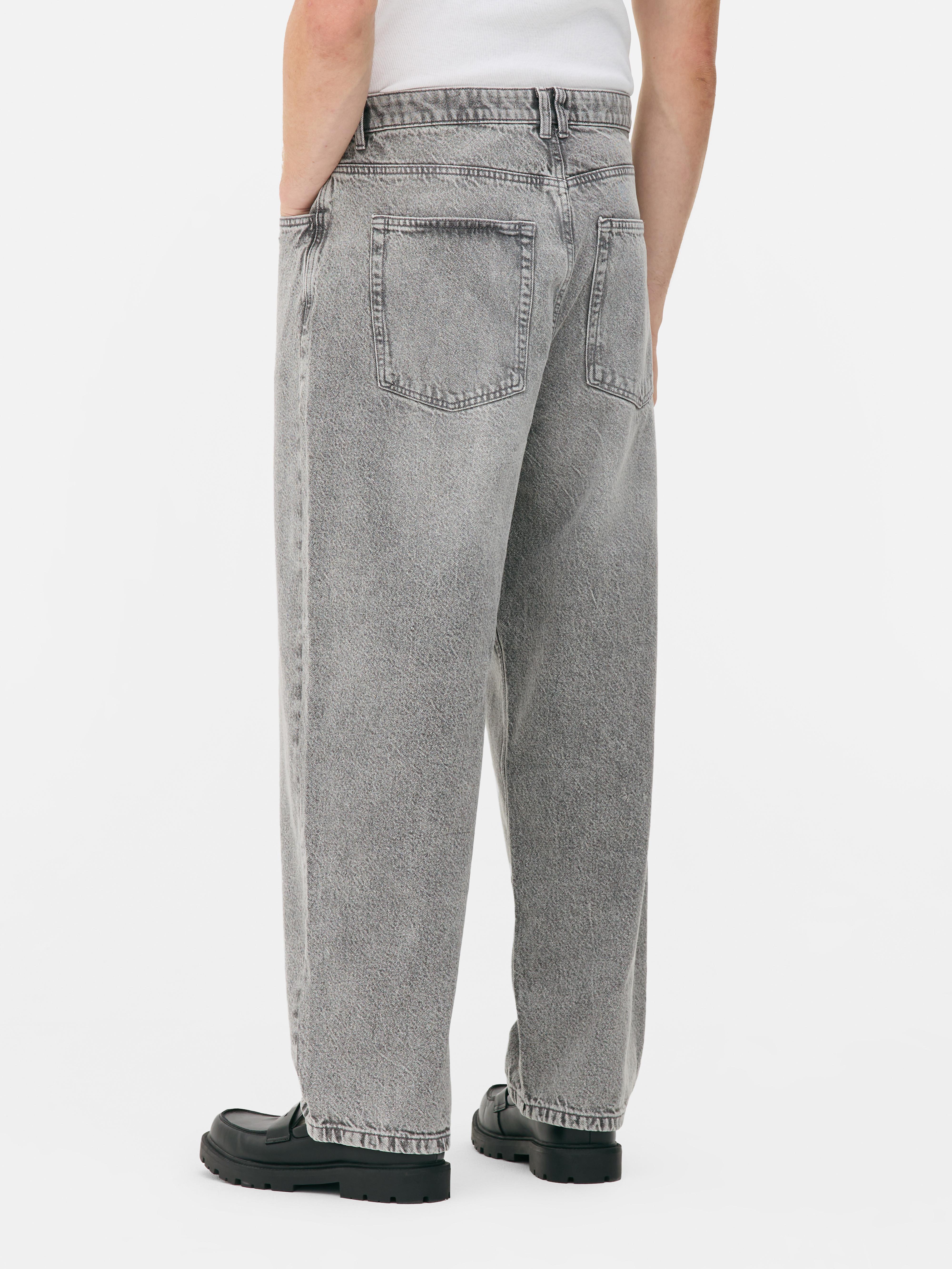 Mid-Rise Baggy Jeans
