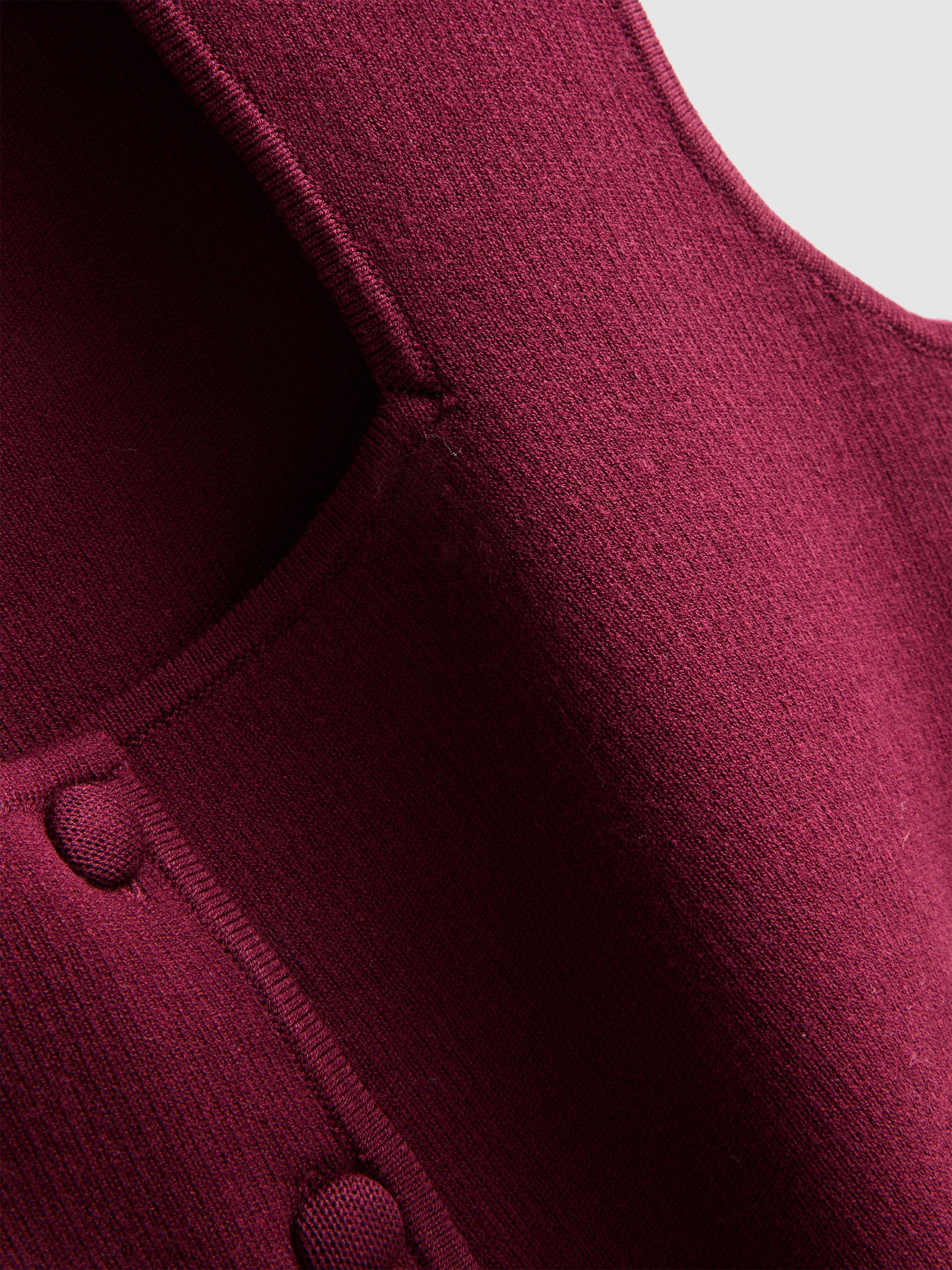 Sculpted Square Neck Waistcoat