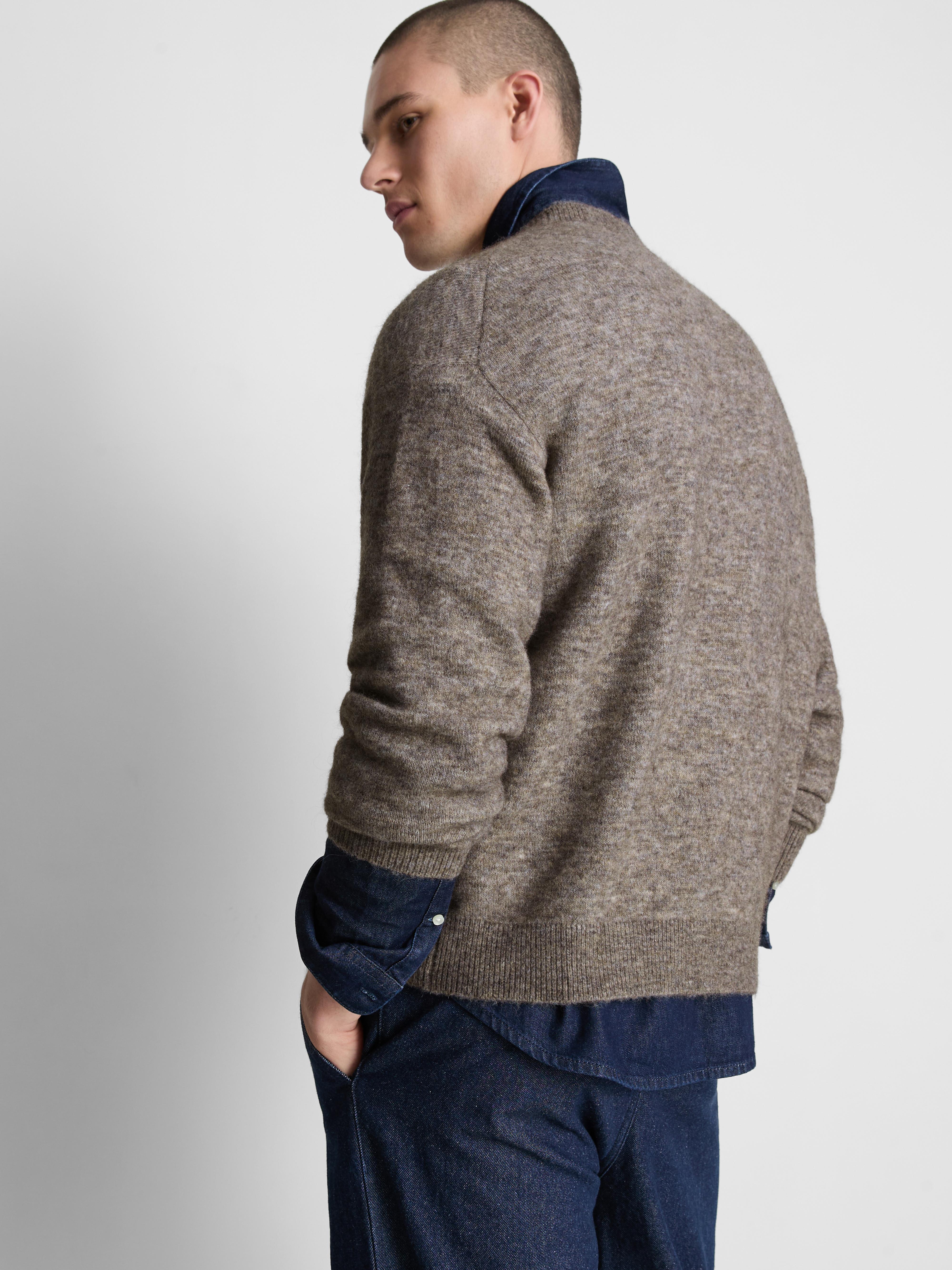 Pullover Round Neck Sweater