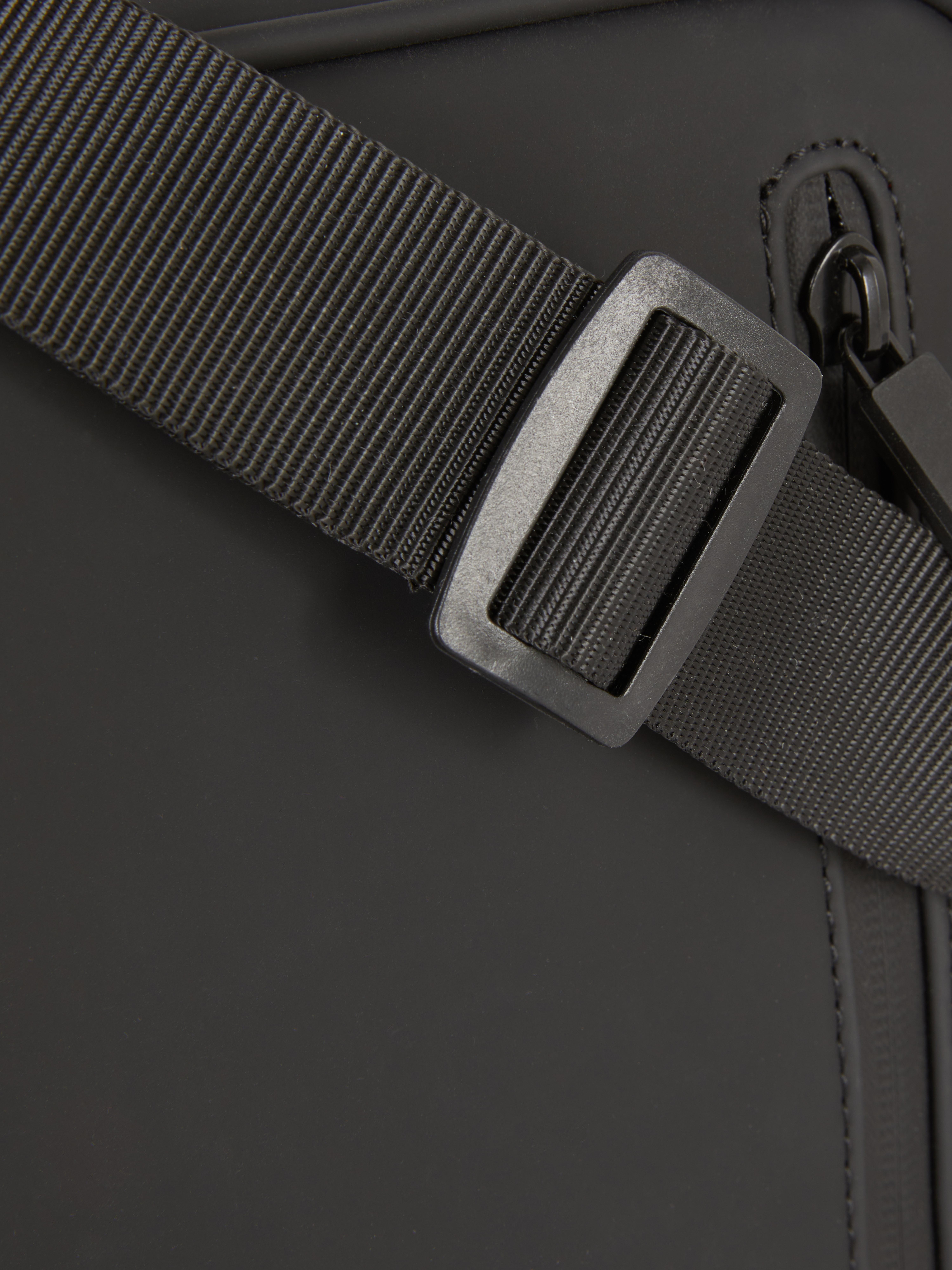 Zipped Cross Body Bag