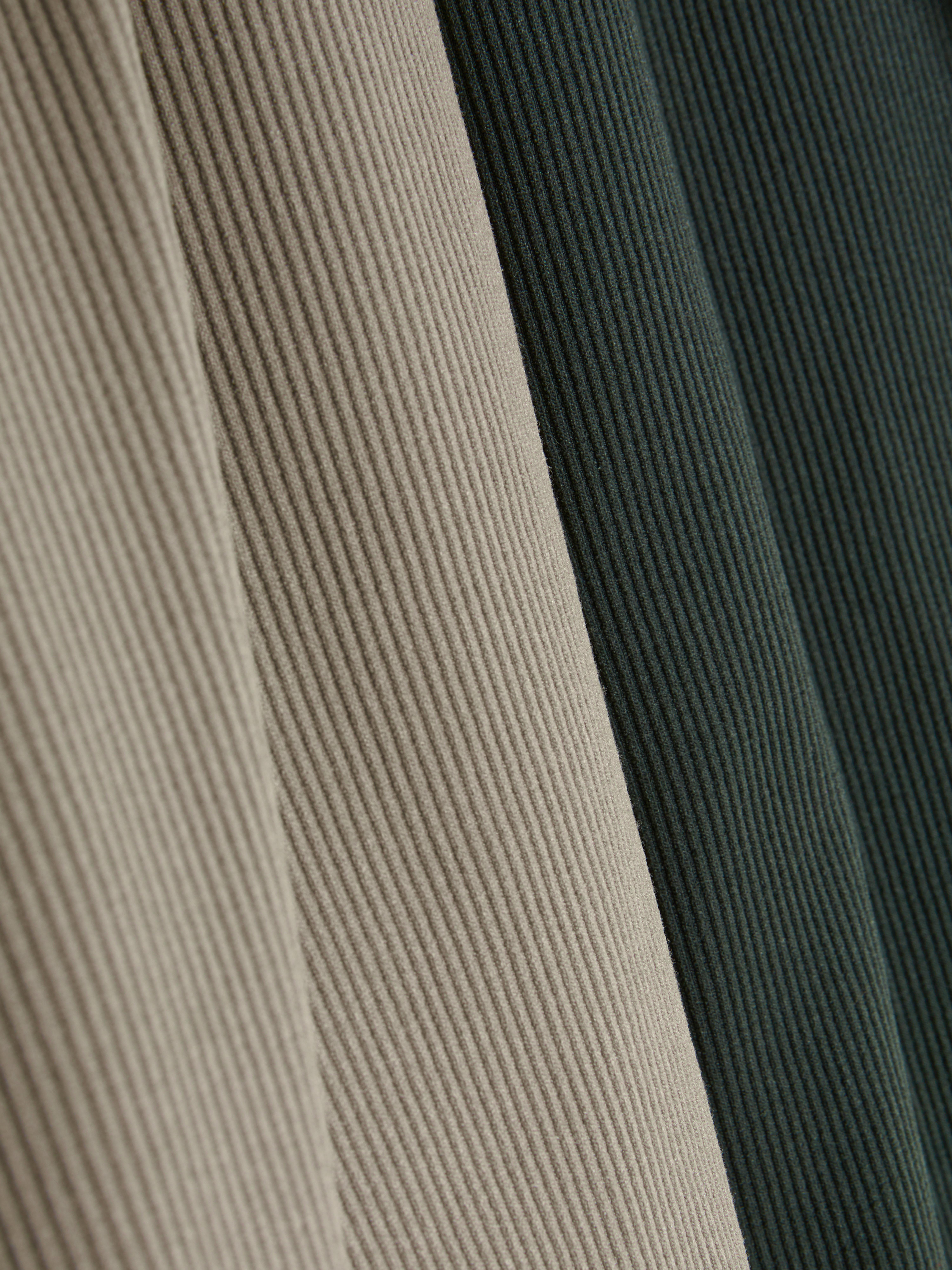 2-Pack Seamless Textured Vests