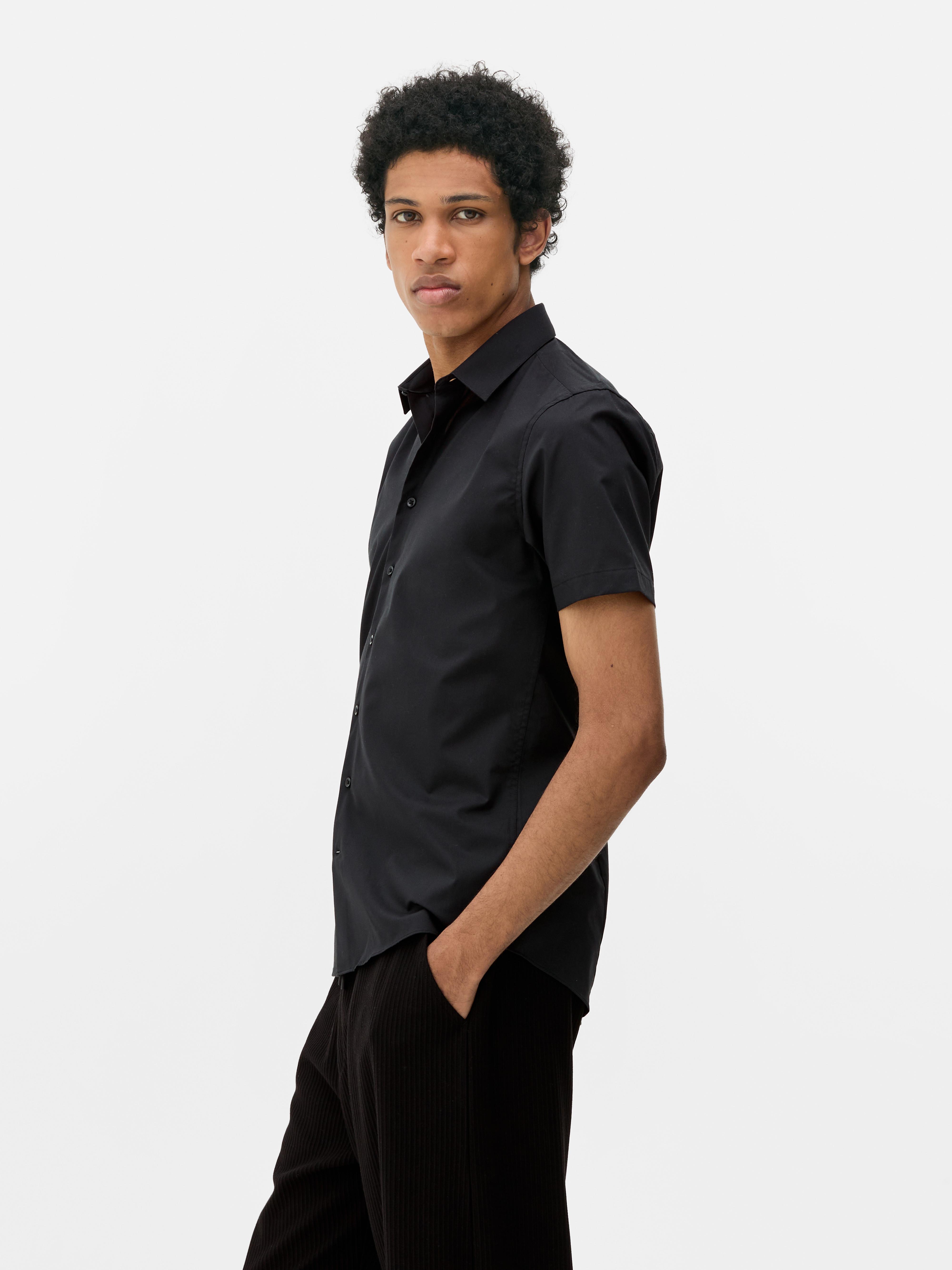 Slim Fit Short Sleeve Shirt