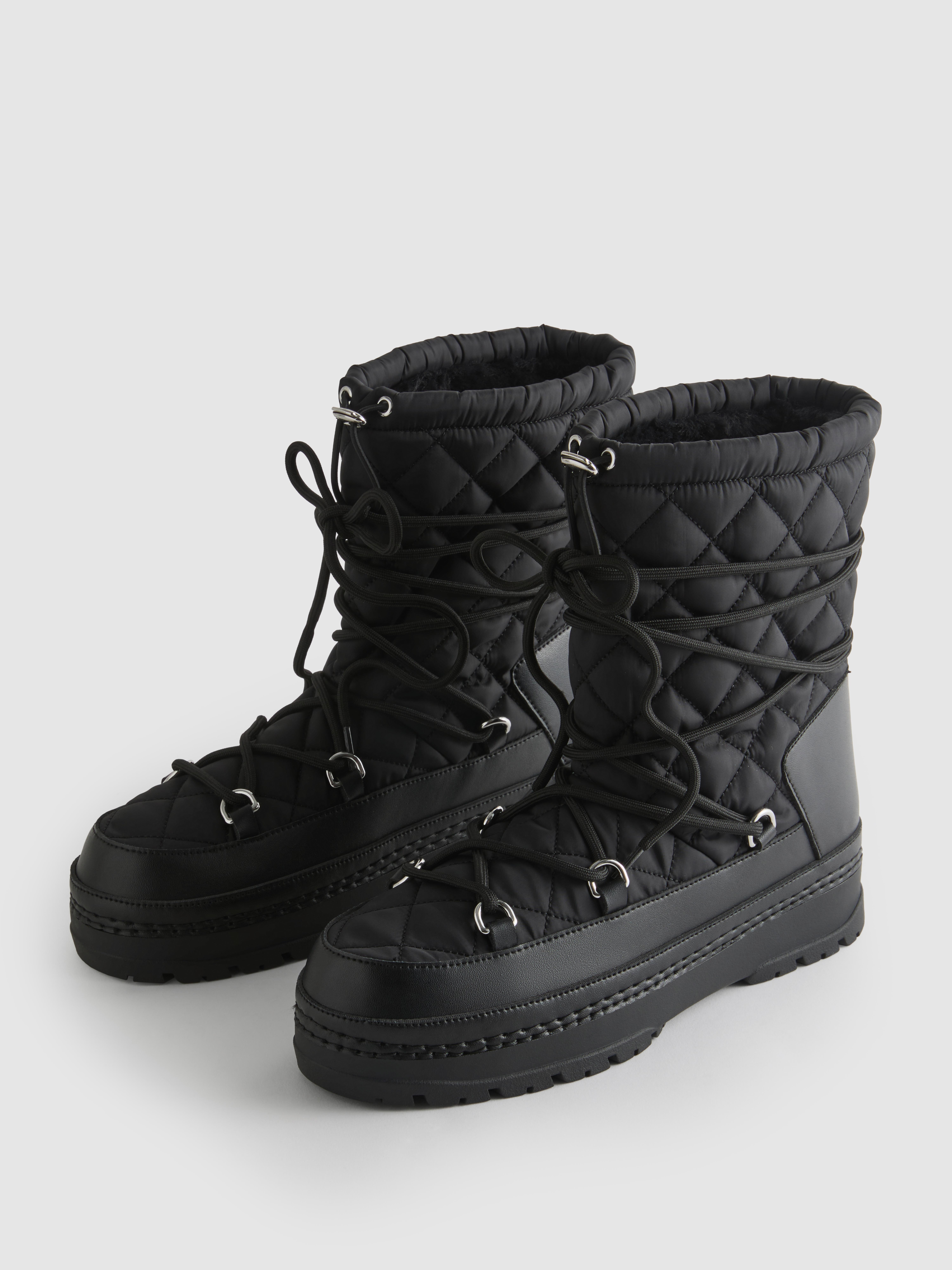 Lace-Up Snow Boots