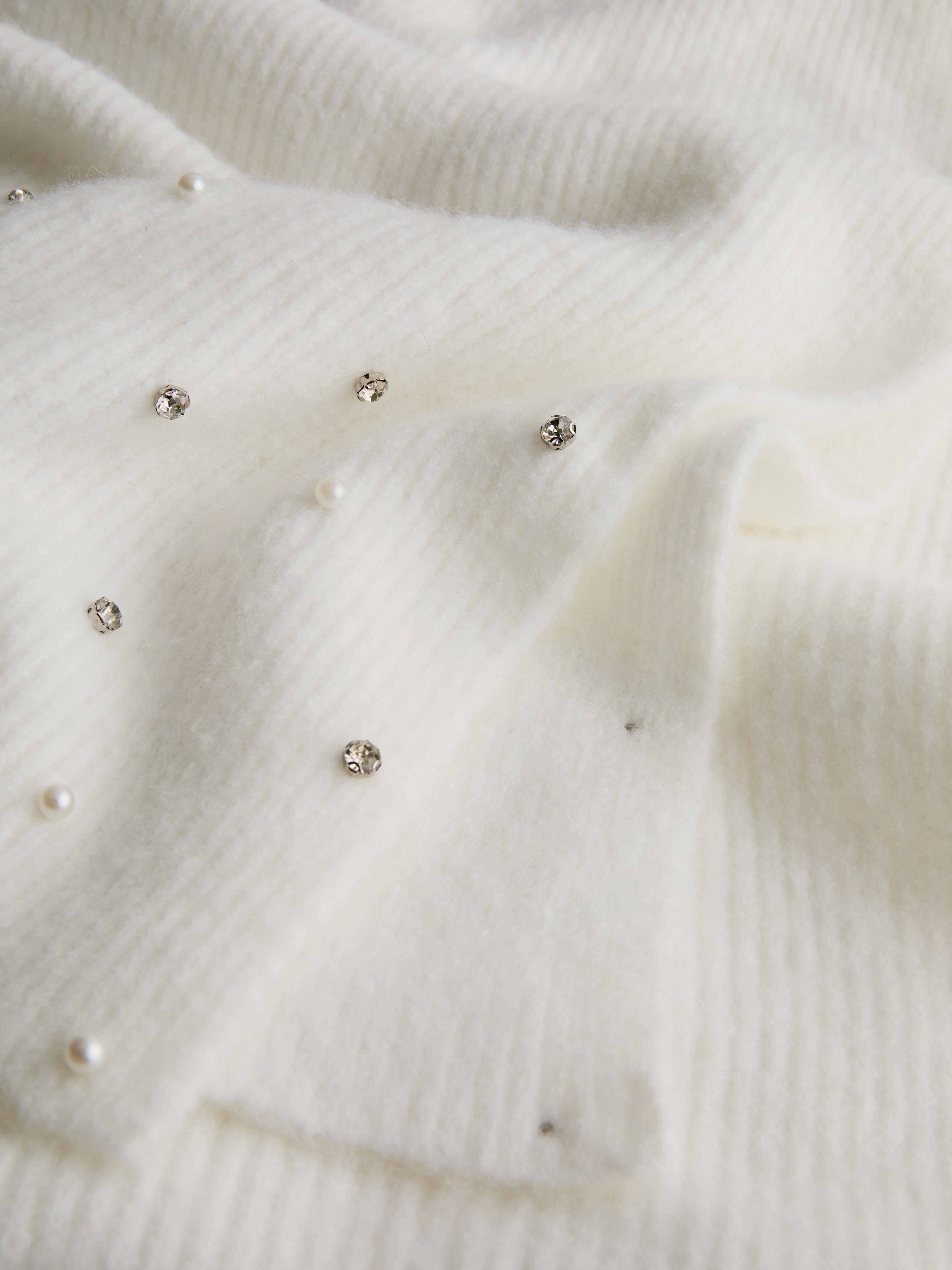 Embellished Glove and Scarf Set