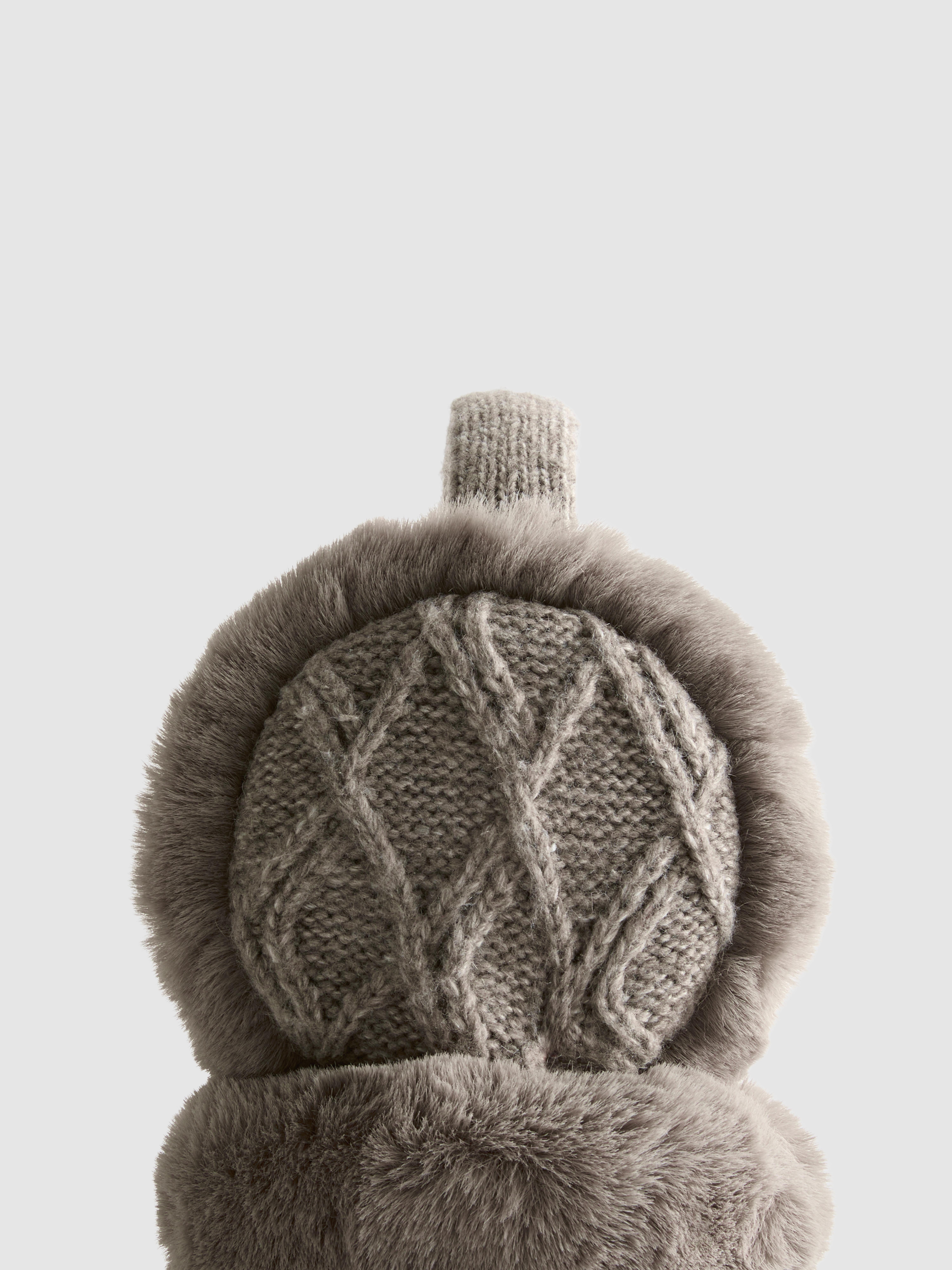Cable Knit Earmuffs