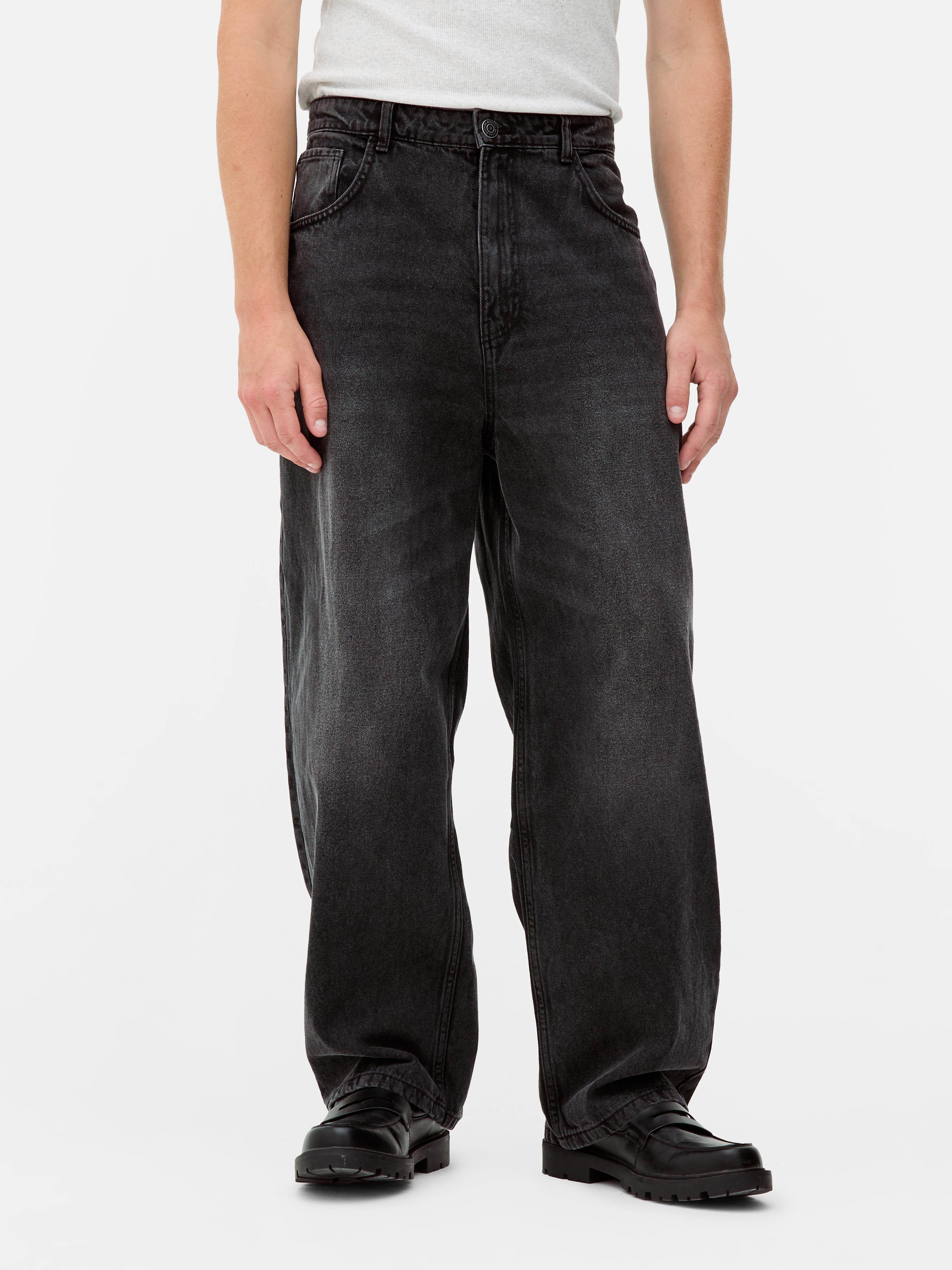 Mid-Rise Baggy Jeans