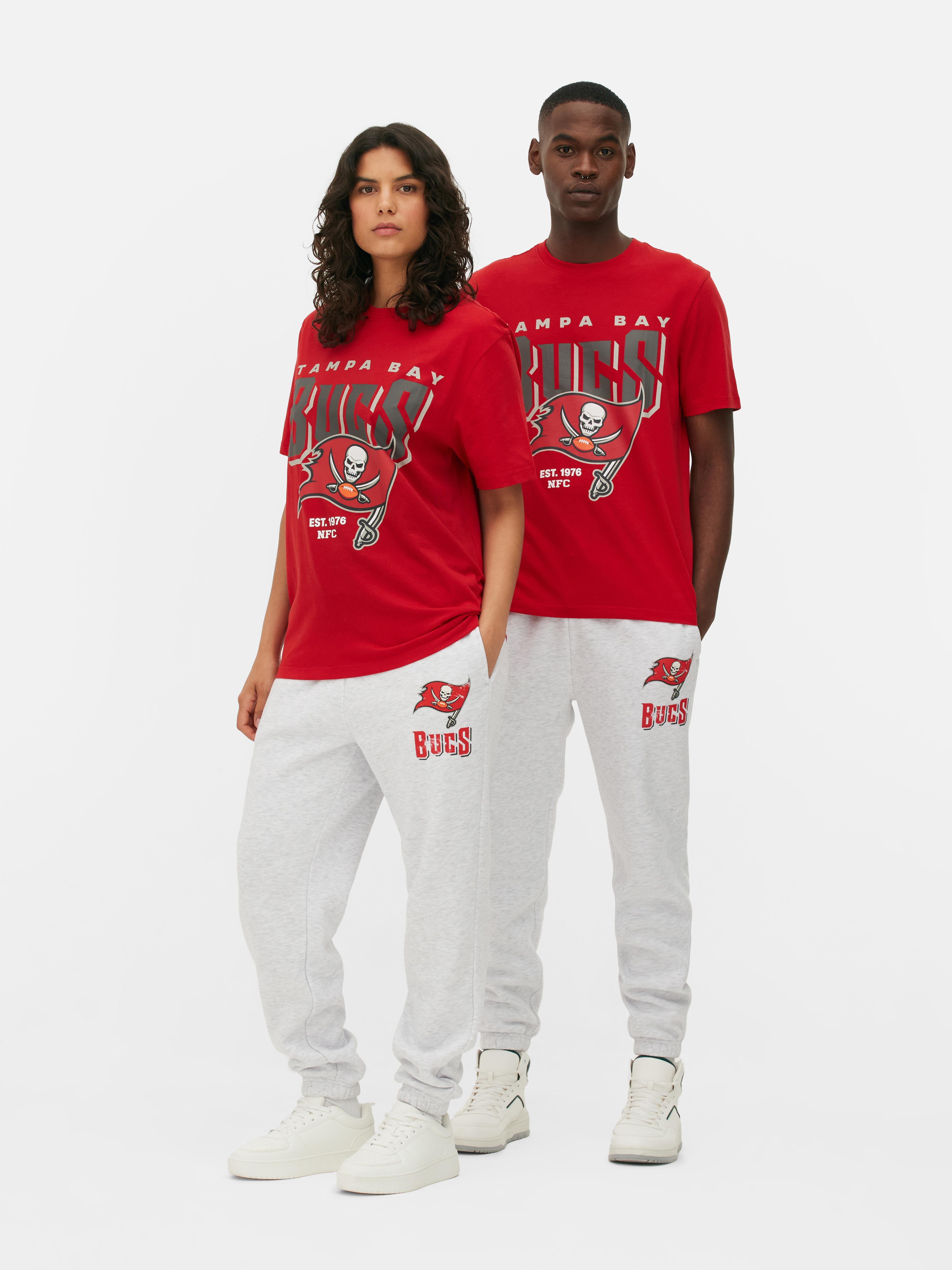 NFL Tampa Bay Buccaneers Graphic T-Shirt