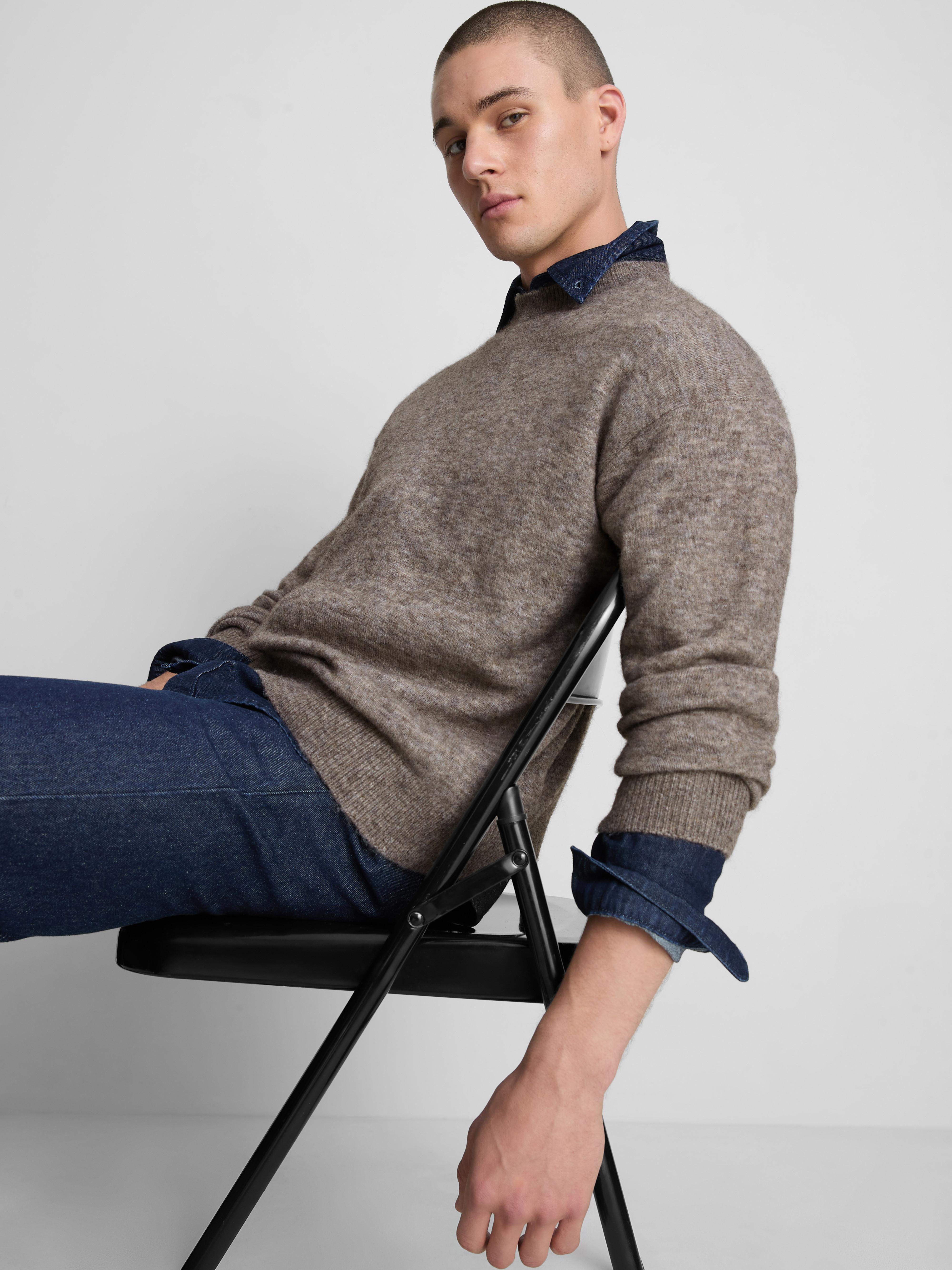 Pullover Round Neck Sweater