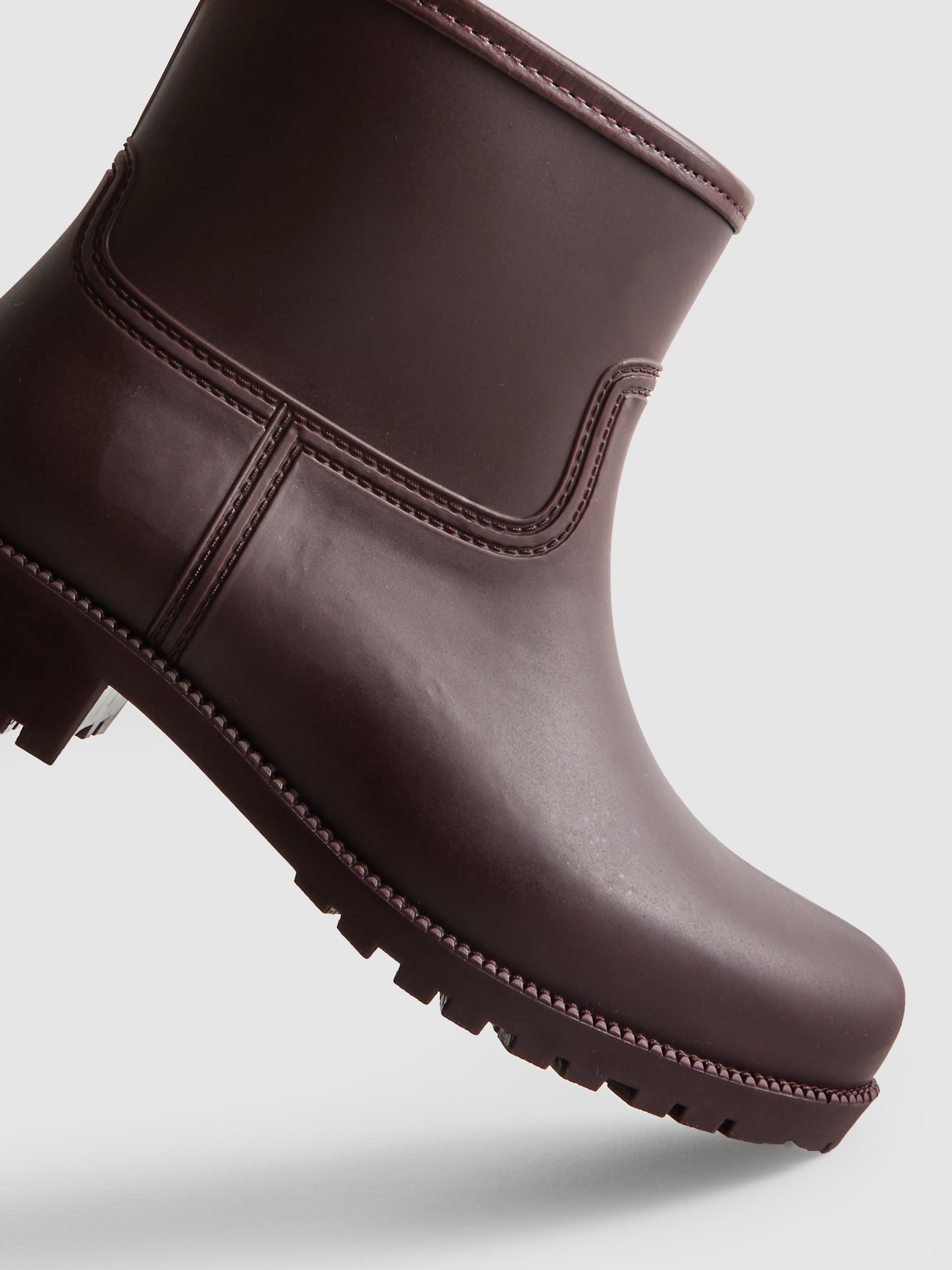 Chunky Low Top Rain Boot