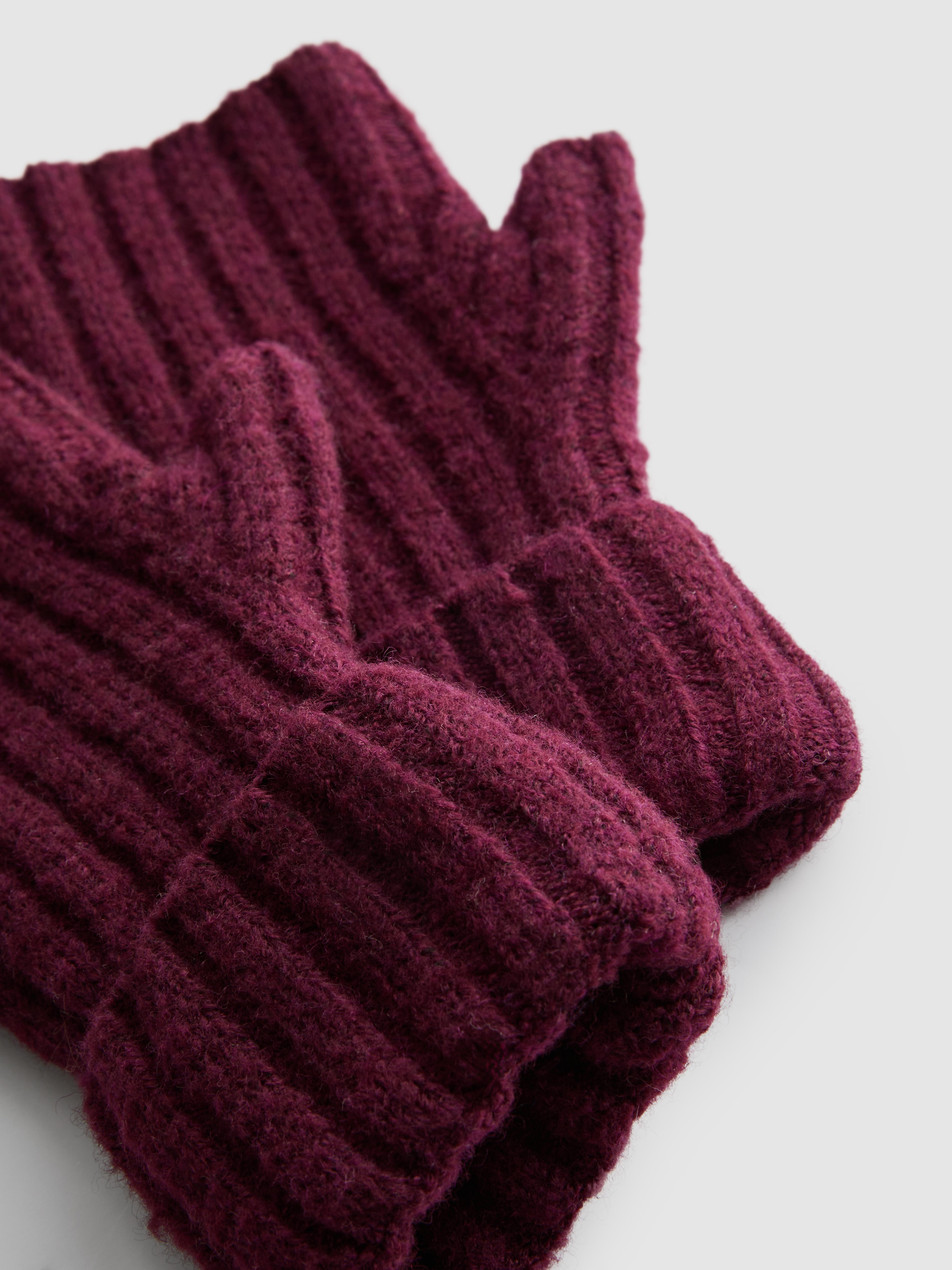 Ribbed Wrist Warmers