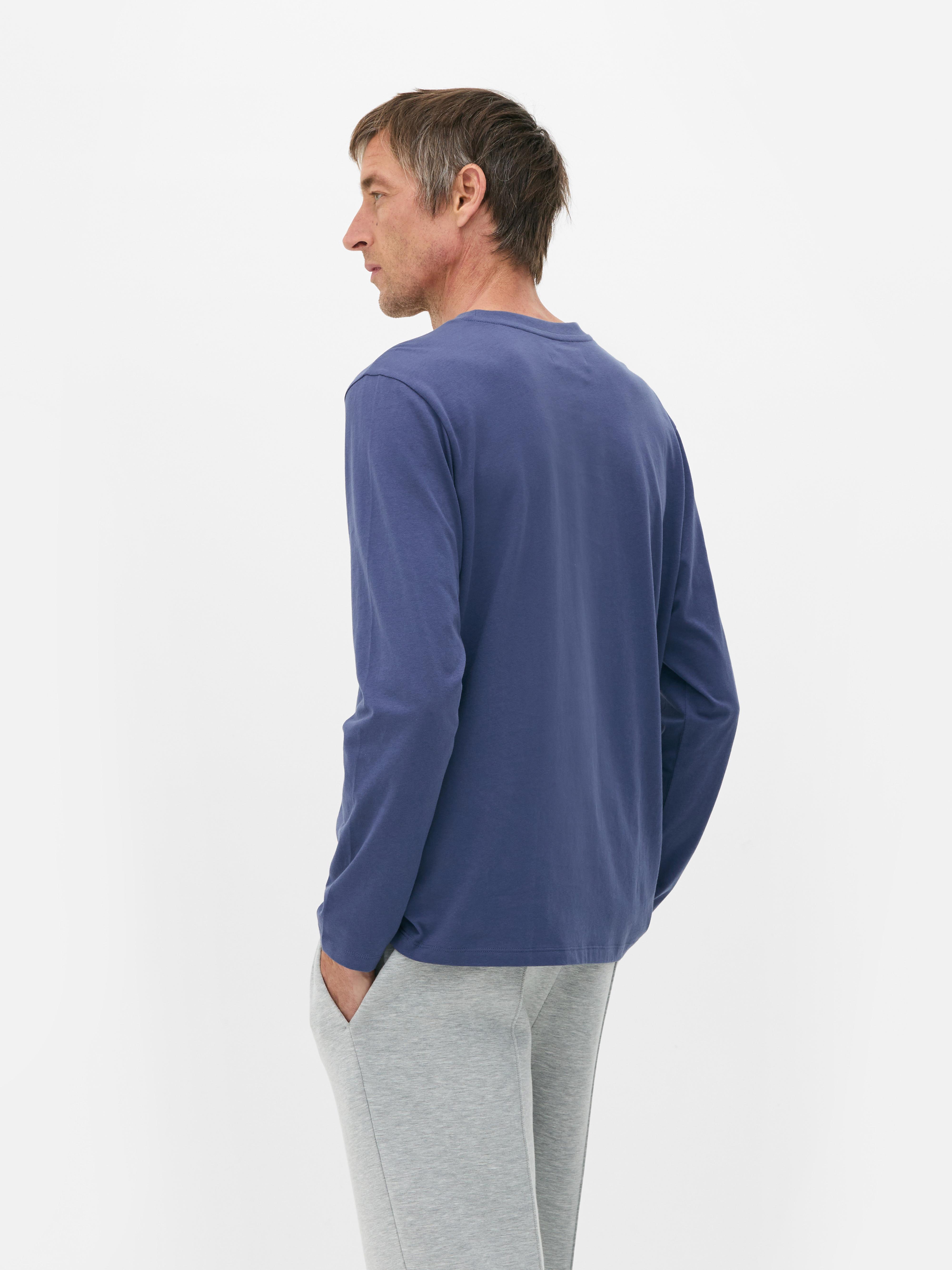 Essential Long Sleeve T-Shirt