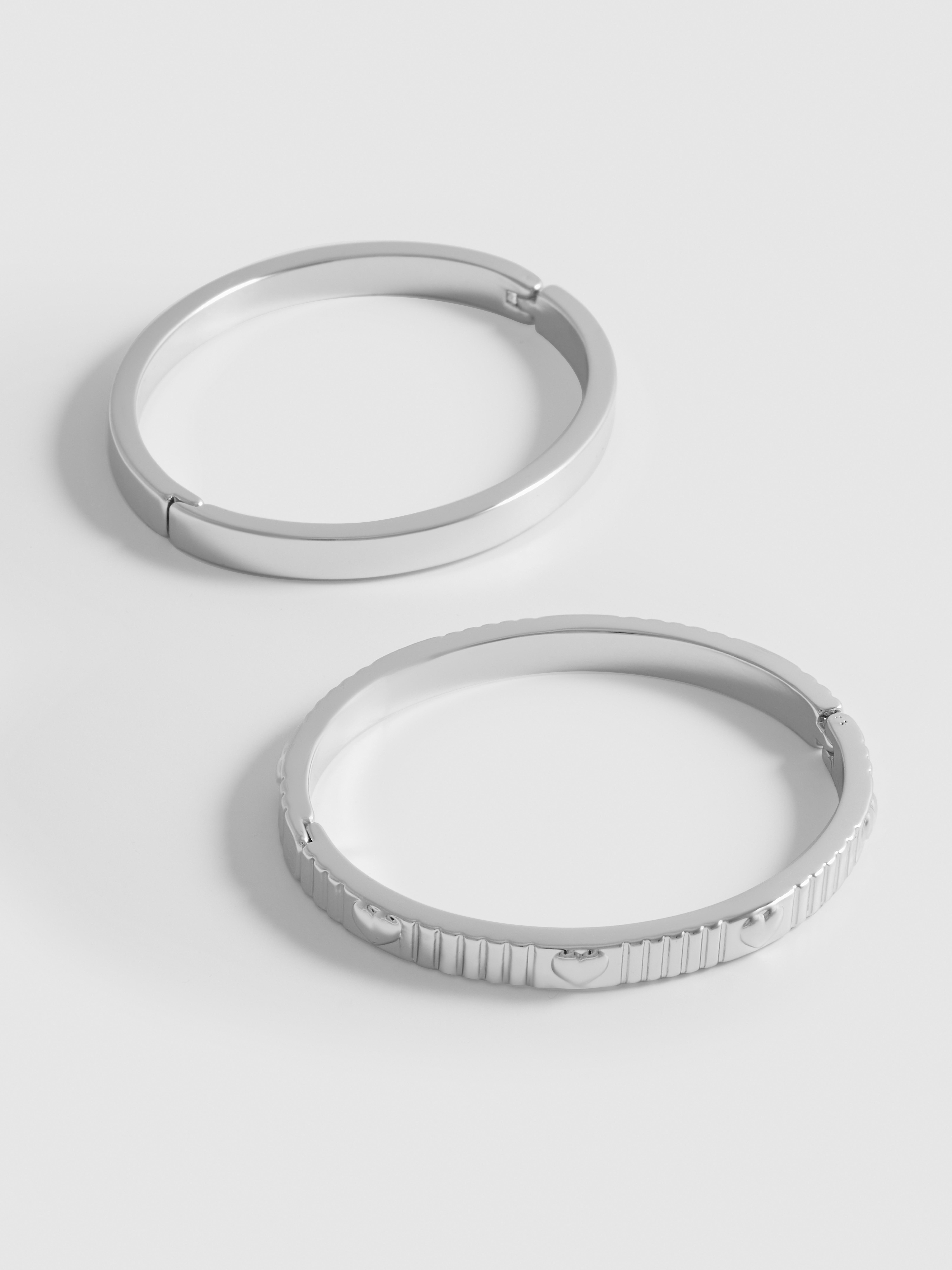 2pk Heart Detail Bangles