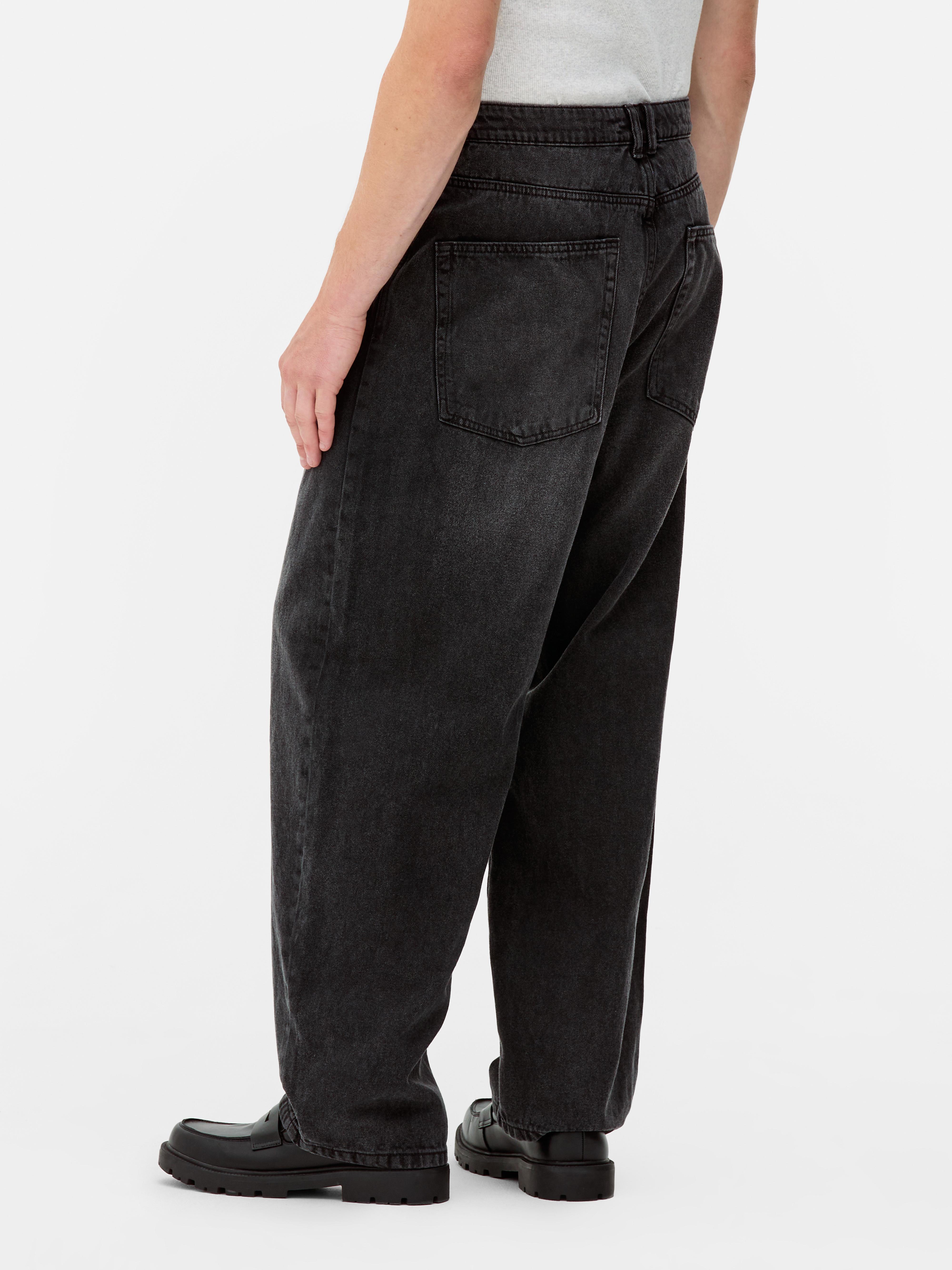 Mid-Rise Baggy Jeans