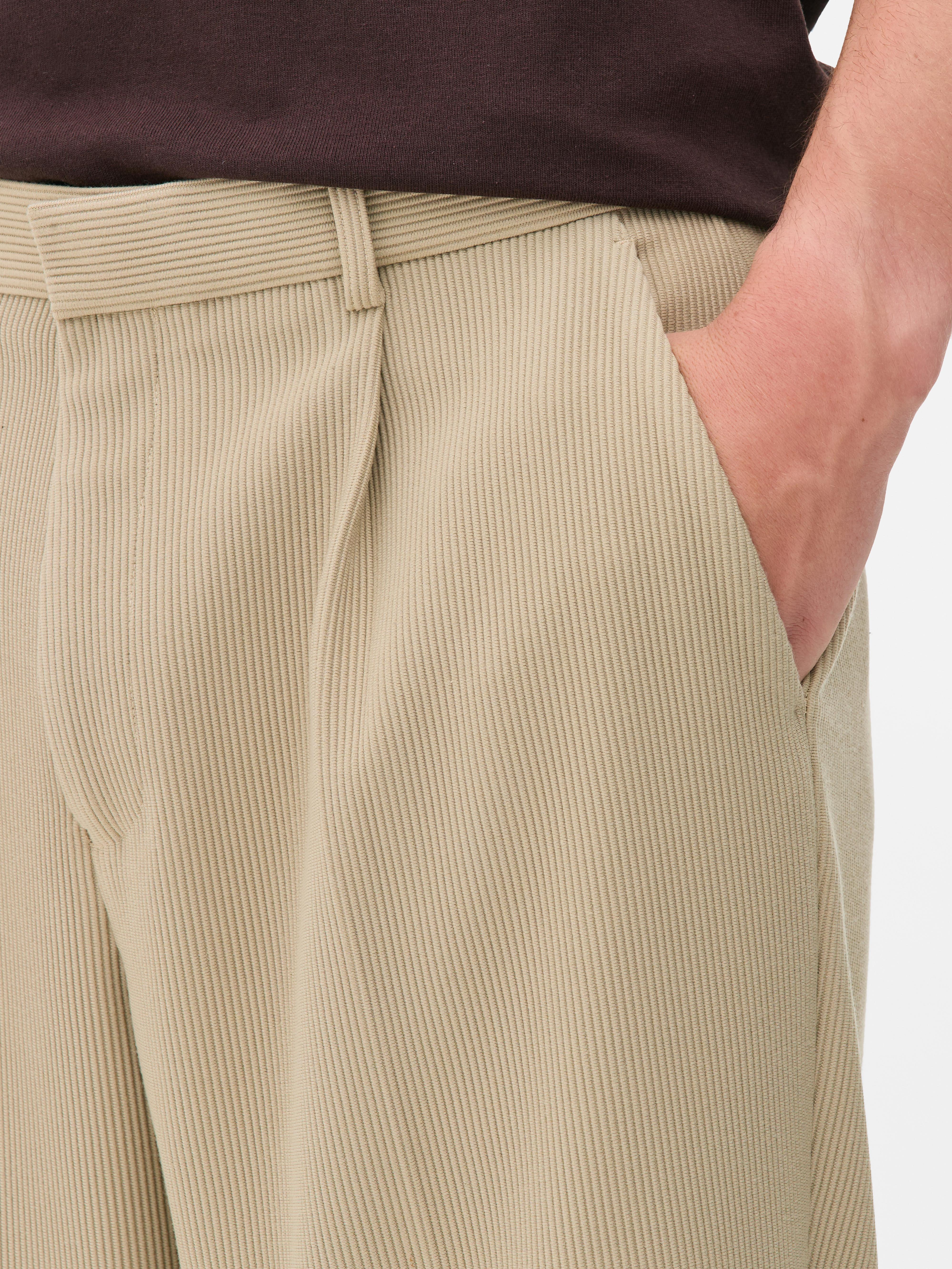 Slim Fit Plisse Pants