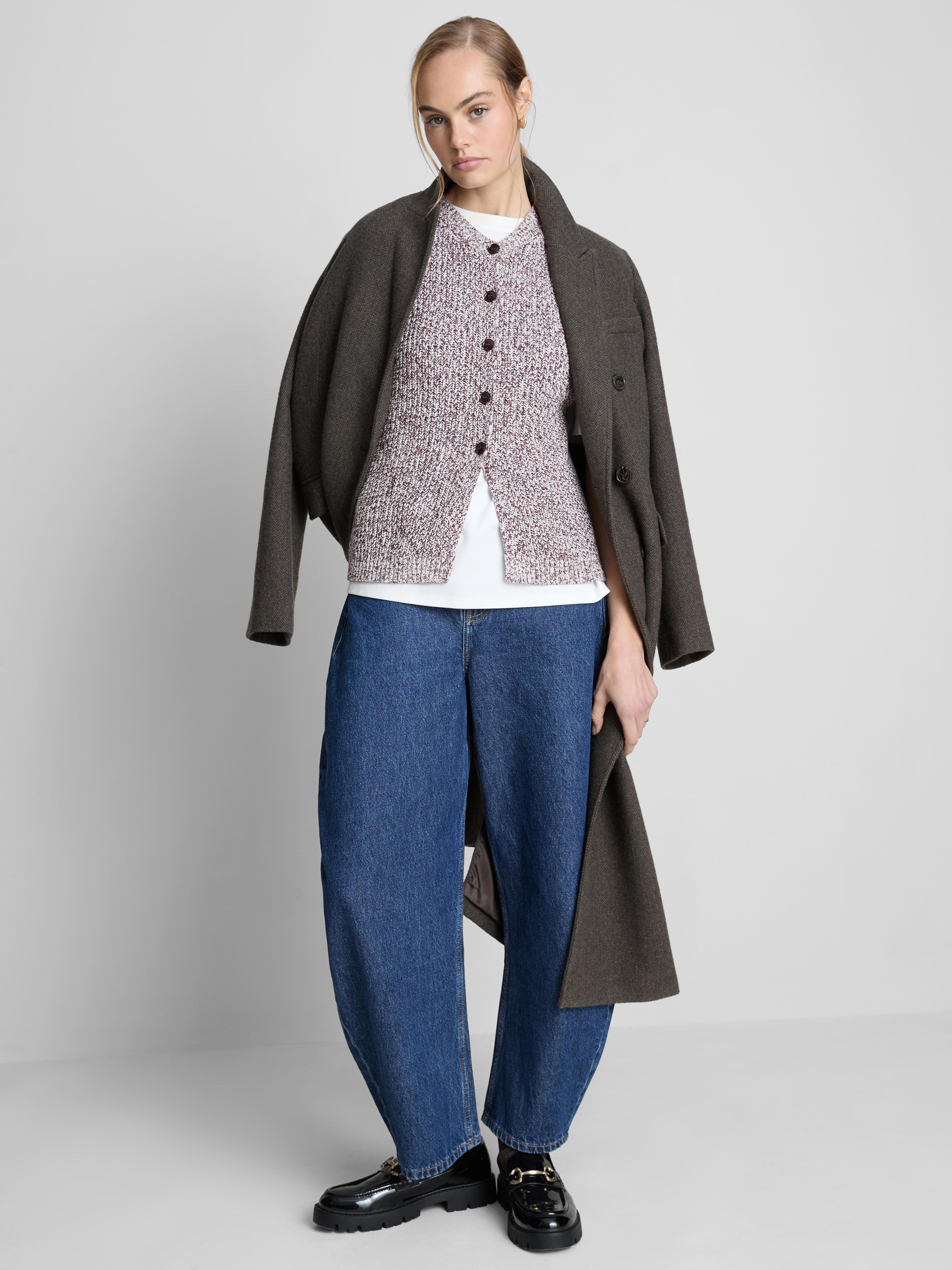 The Edit Mid-Rise Barrel Leg Jeans