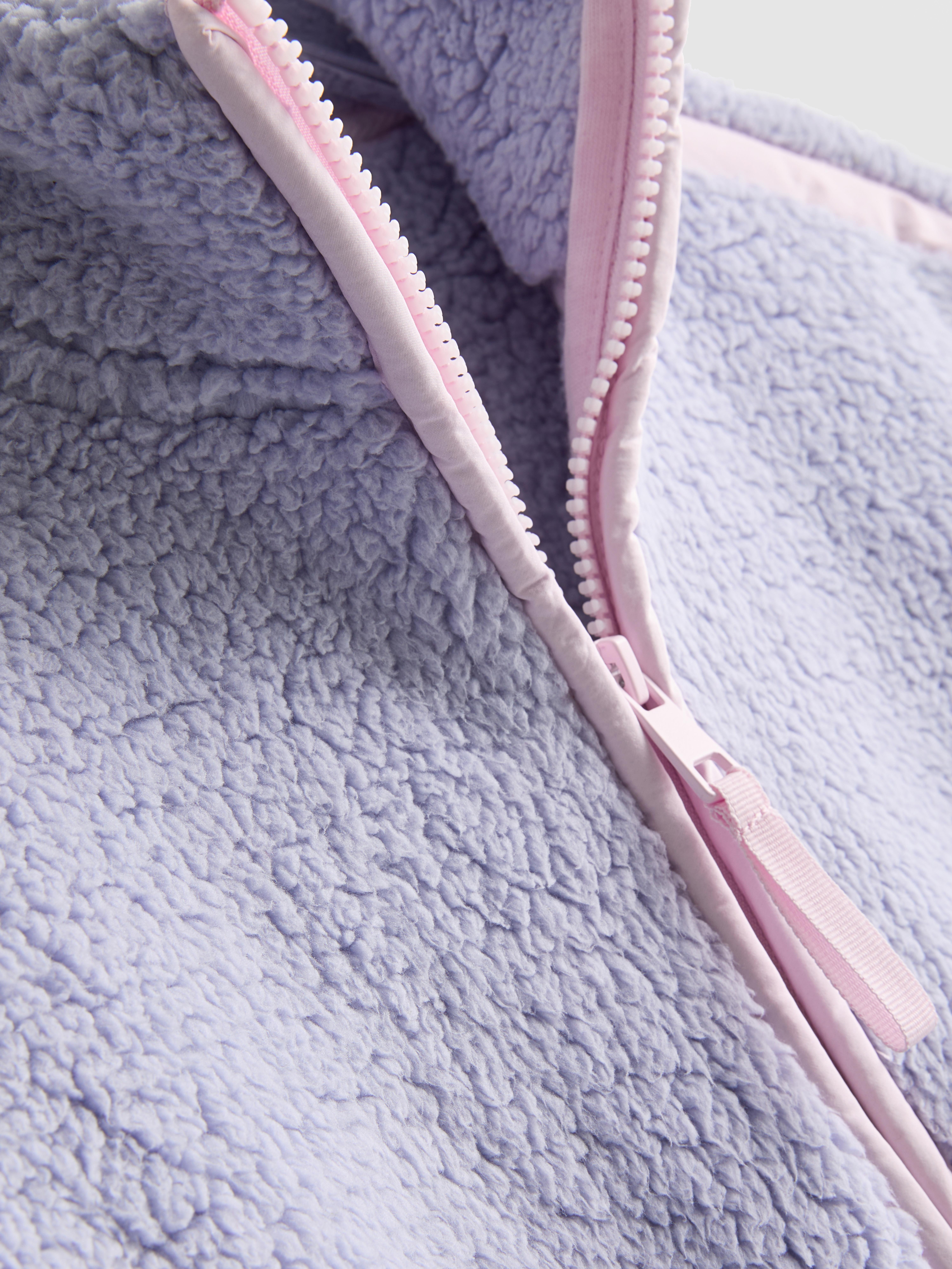 Contrast Pullover Fleece