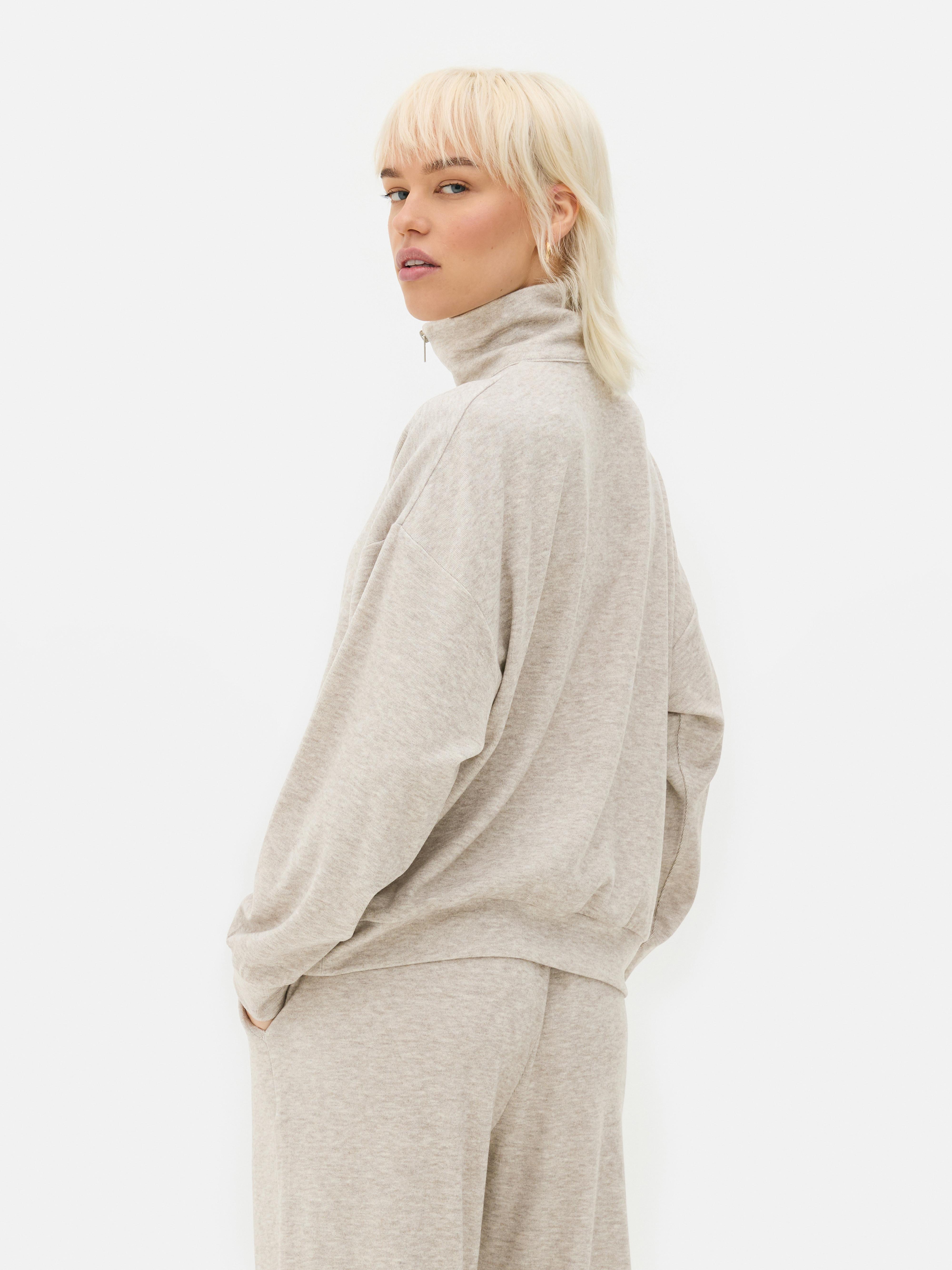 Ribbed Half Zip Sweatshirt