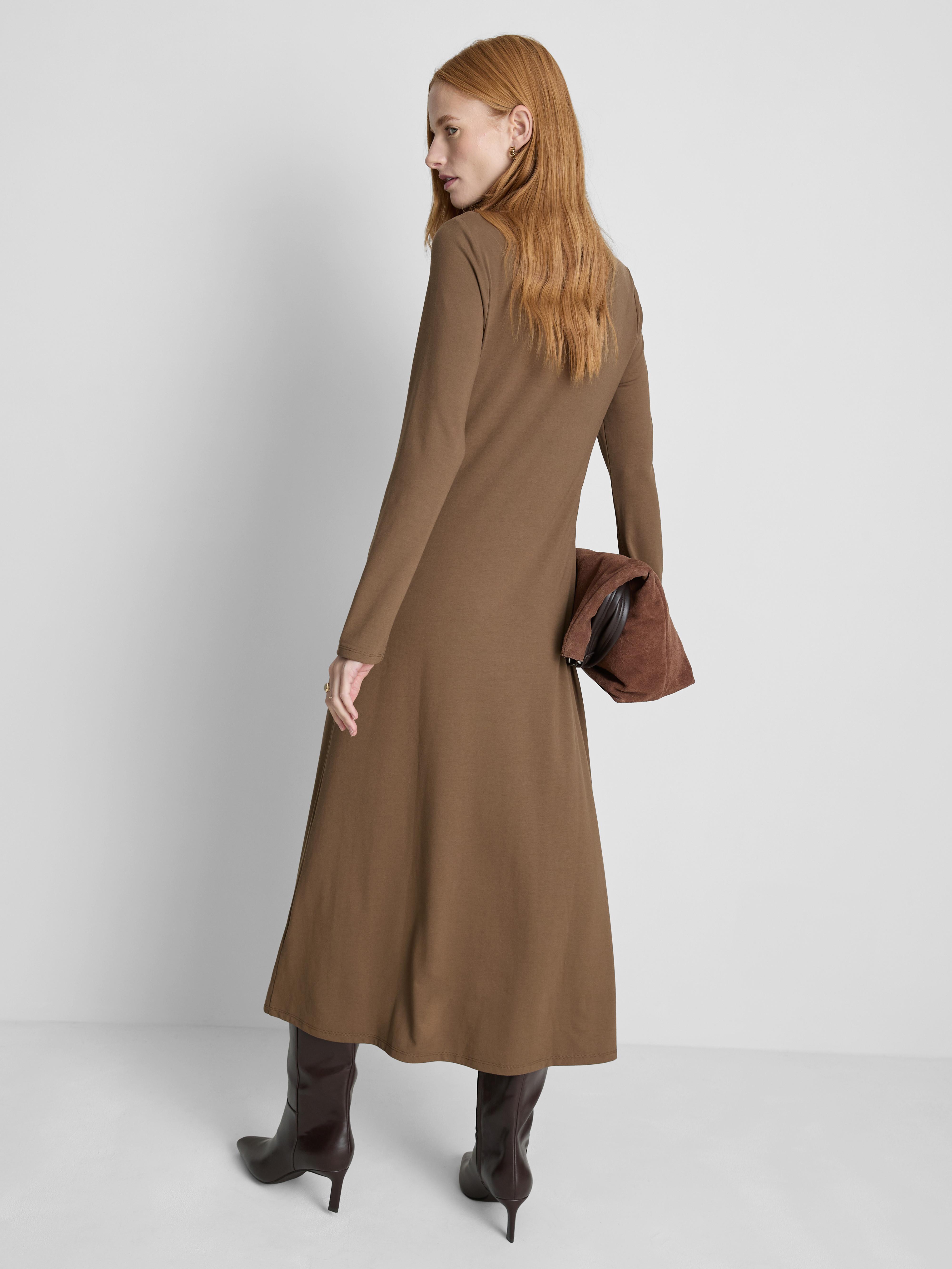 Paula Echevarría Vertical Seam Midi Dress