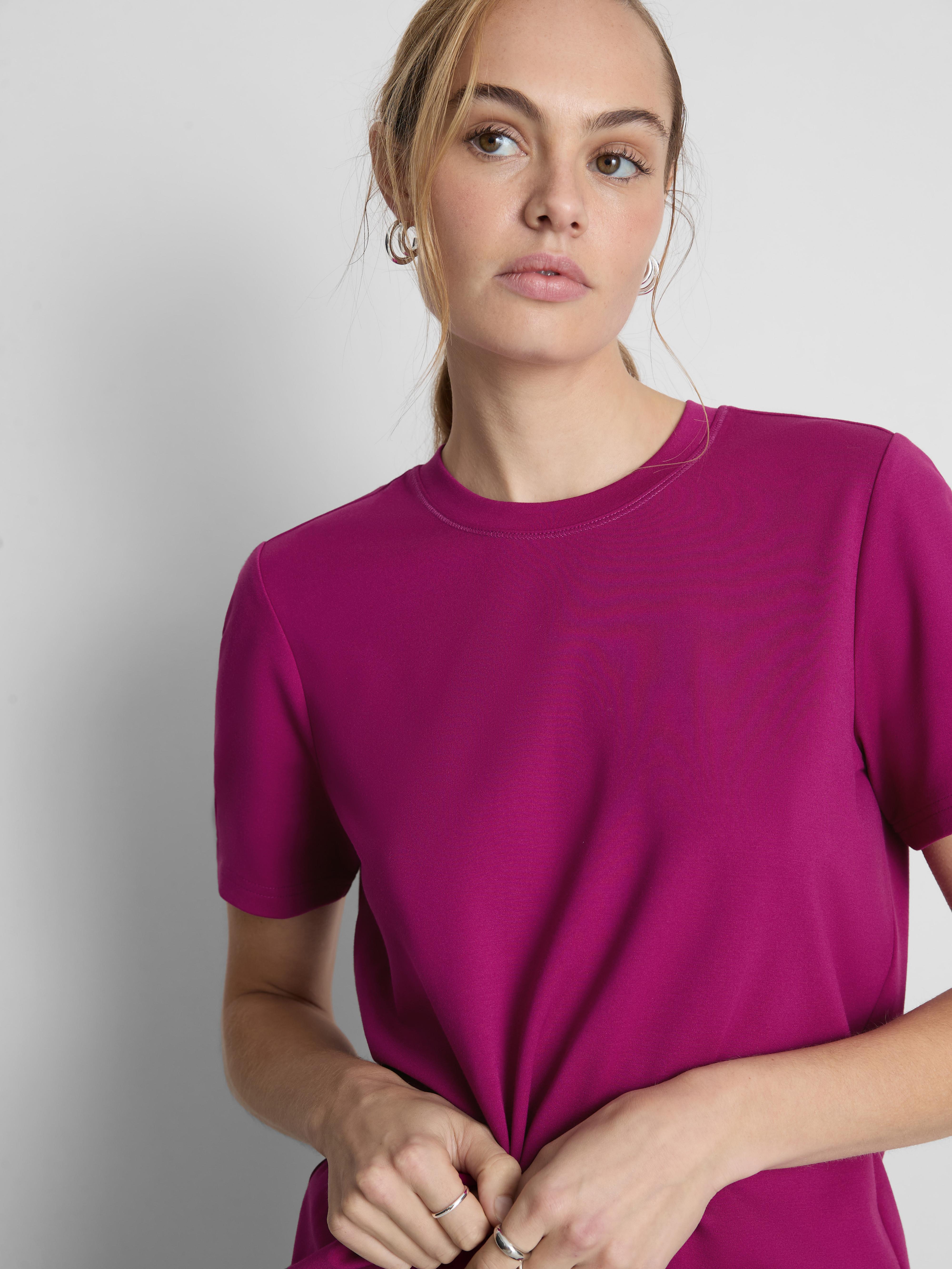 The Edit Ultimate Tee