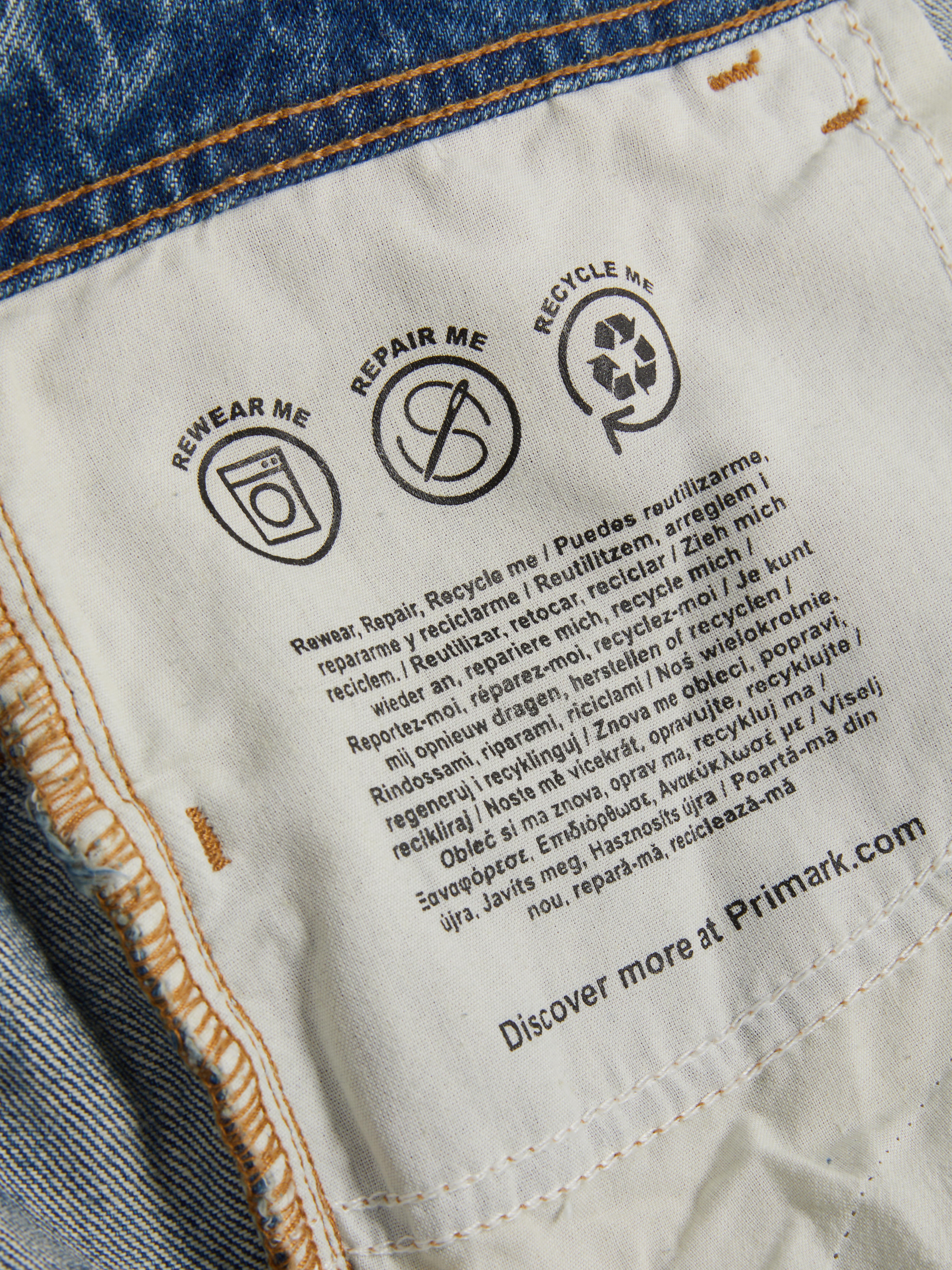 High-Waisted Relaxed Jeans