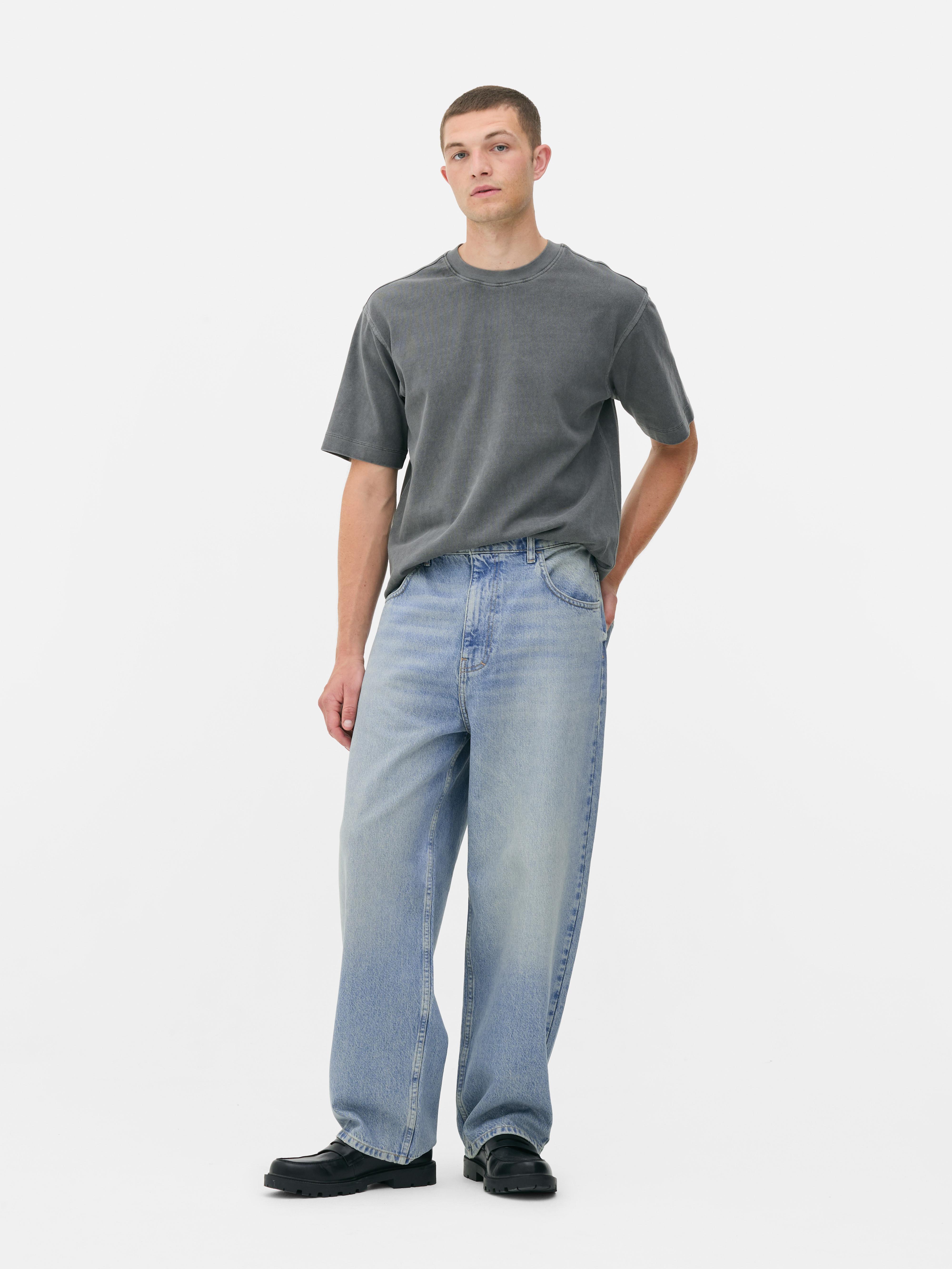 Mid-Rise Baggy Jeans