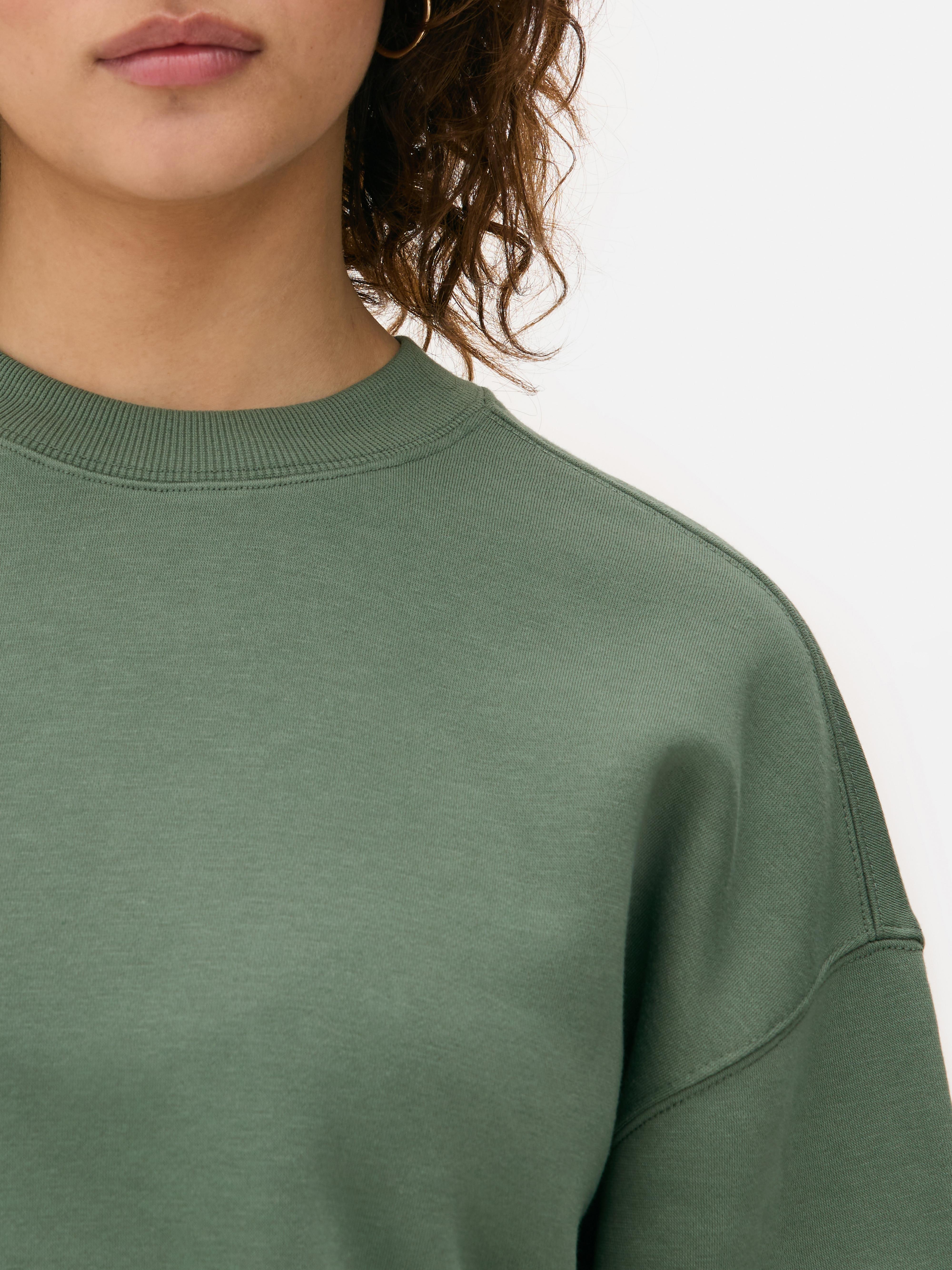 Essential Sweatshirt