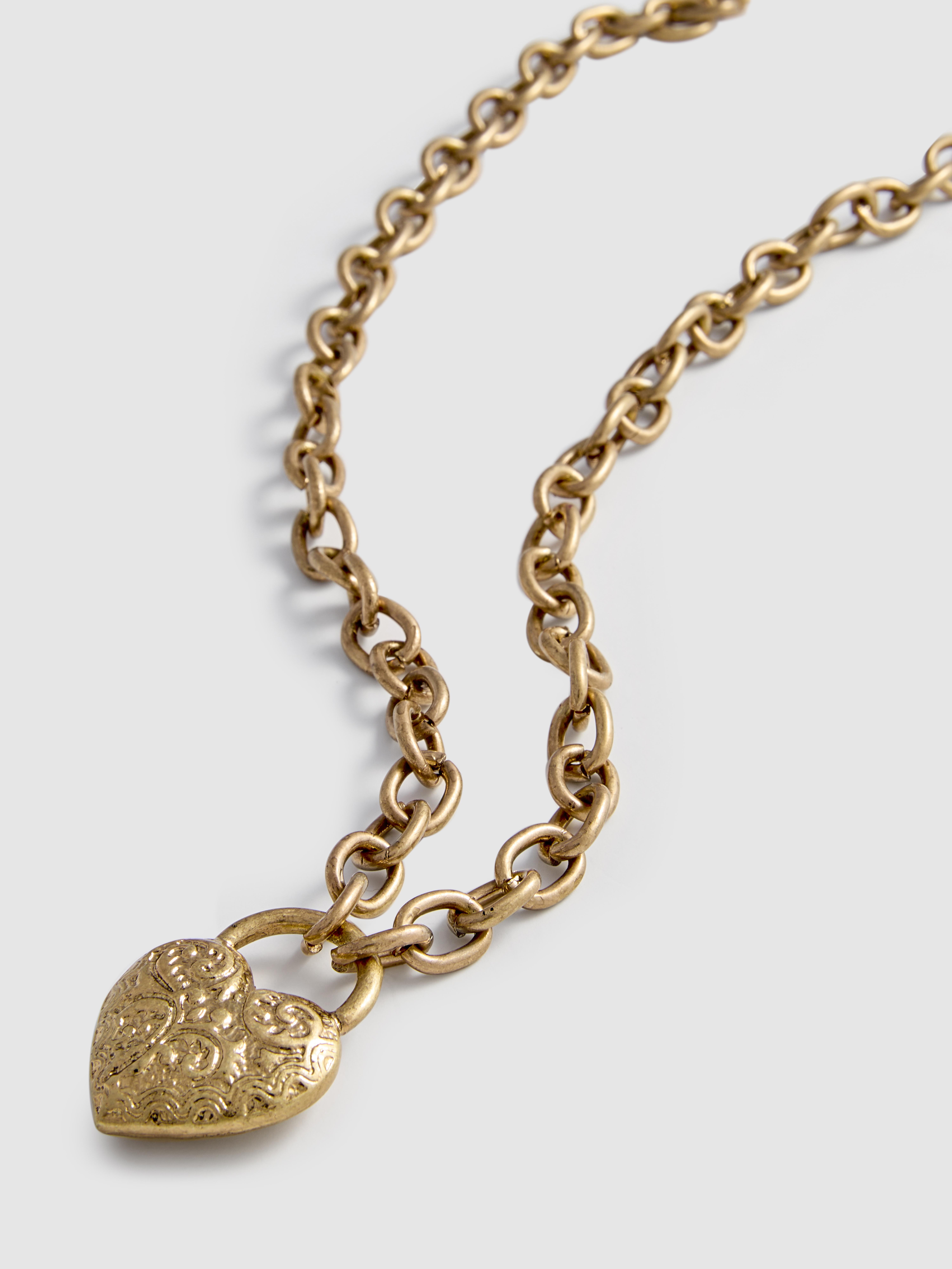 Paula Echevarría Heart Locket Necklace