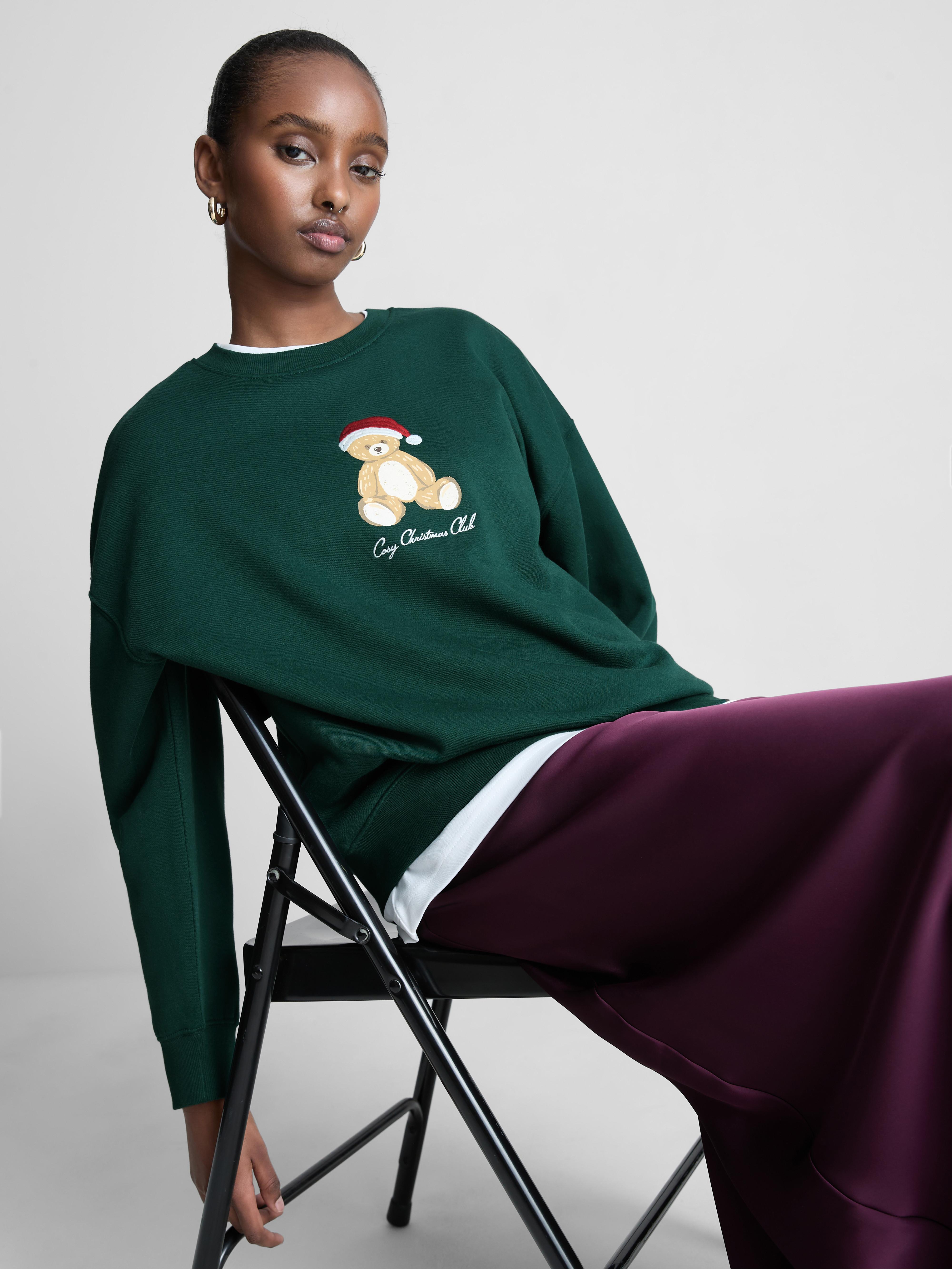 Graphic Christmas Sweatshirt