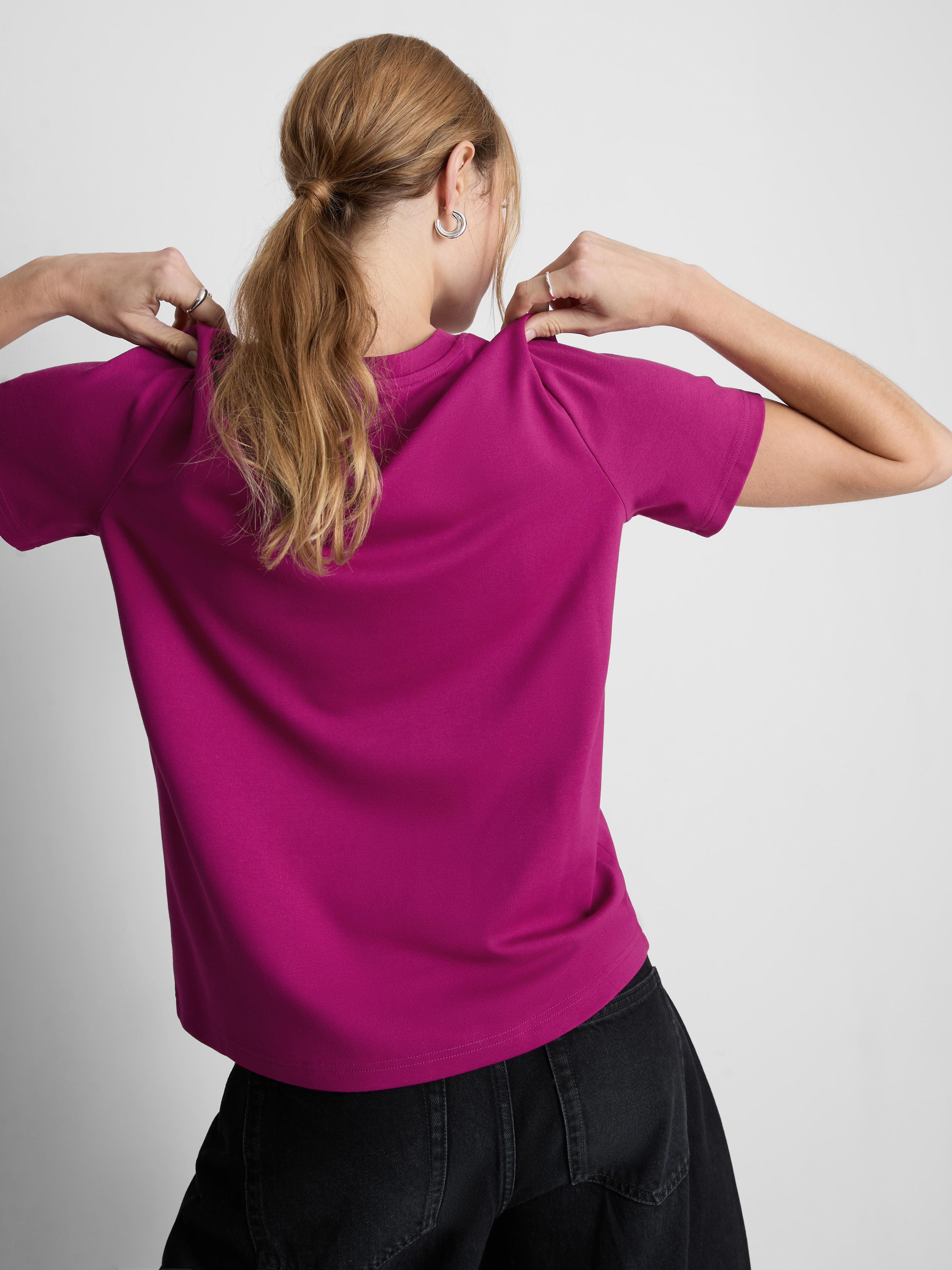 The Edit Ultimate Tee