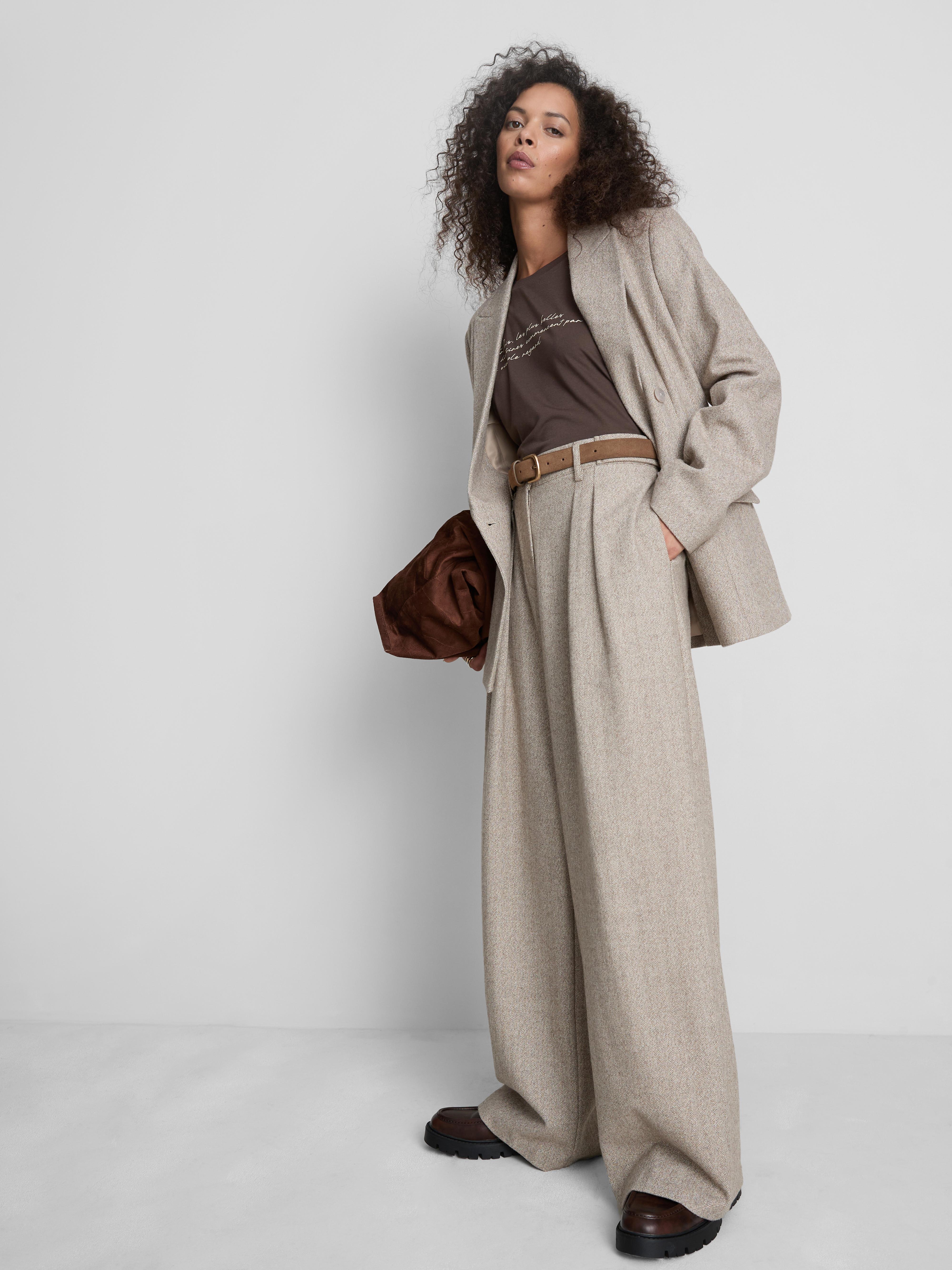 Longline Curved Hem Tee