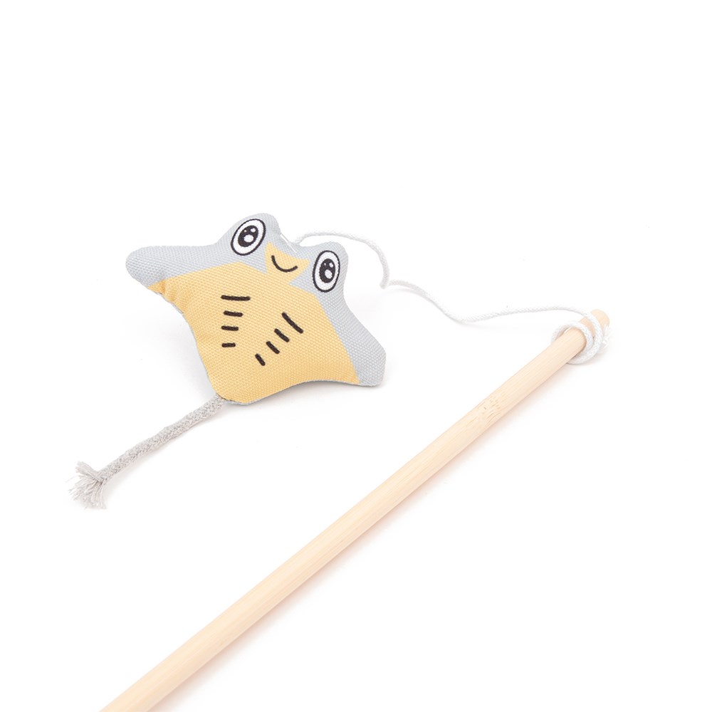 Great & Small Oddity Ocean Stingray Dangler Cat Toy