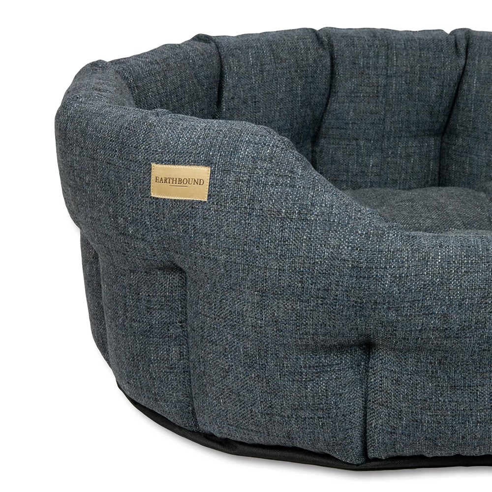Earthbound Banbury Dog Bed Night Blue