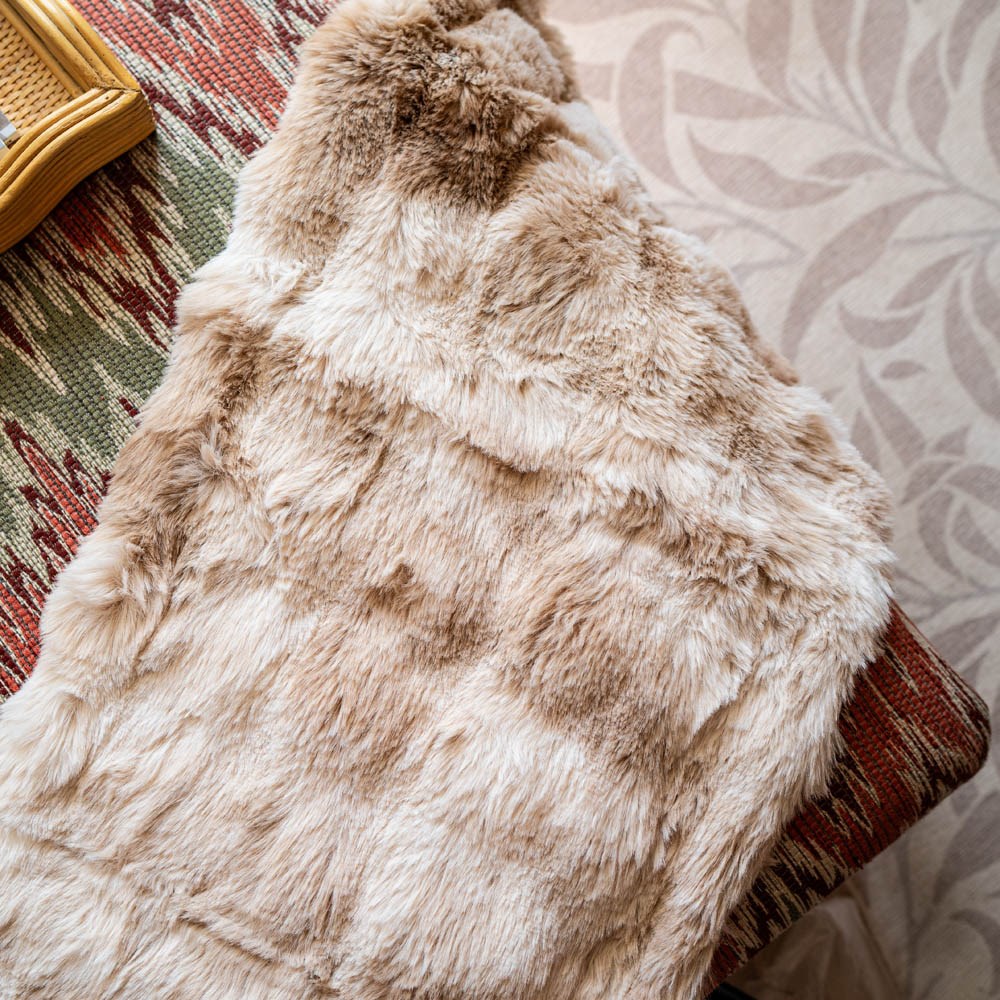 Great & Small Snuggle&Snooze Faux Fur Blanket