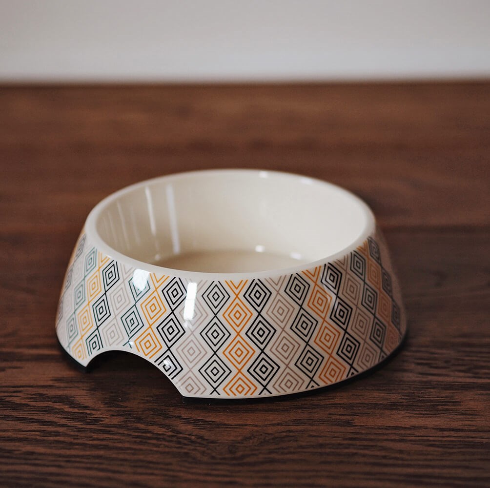 Great & Small Cream Diamond Melamine Pet Bowl