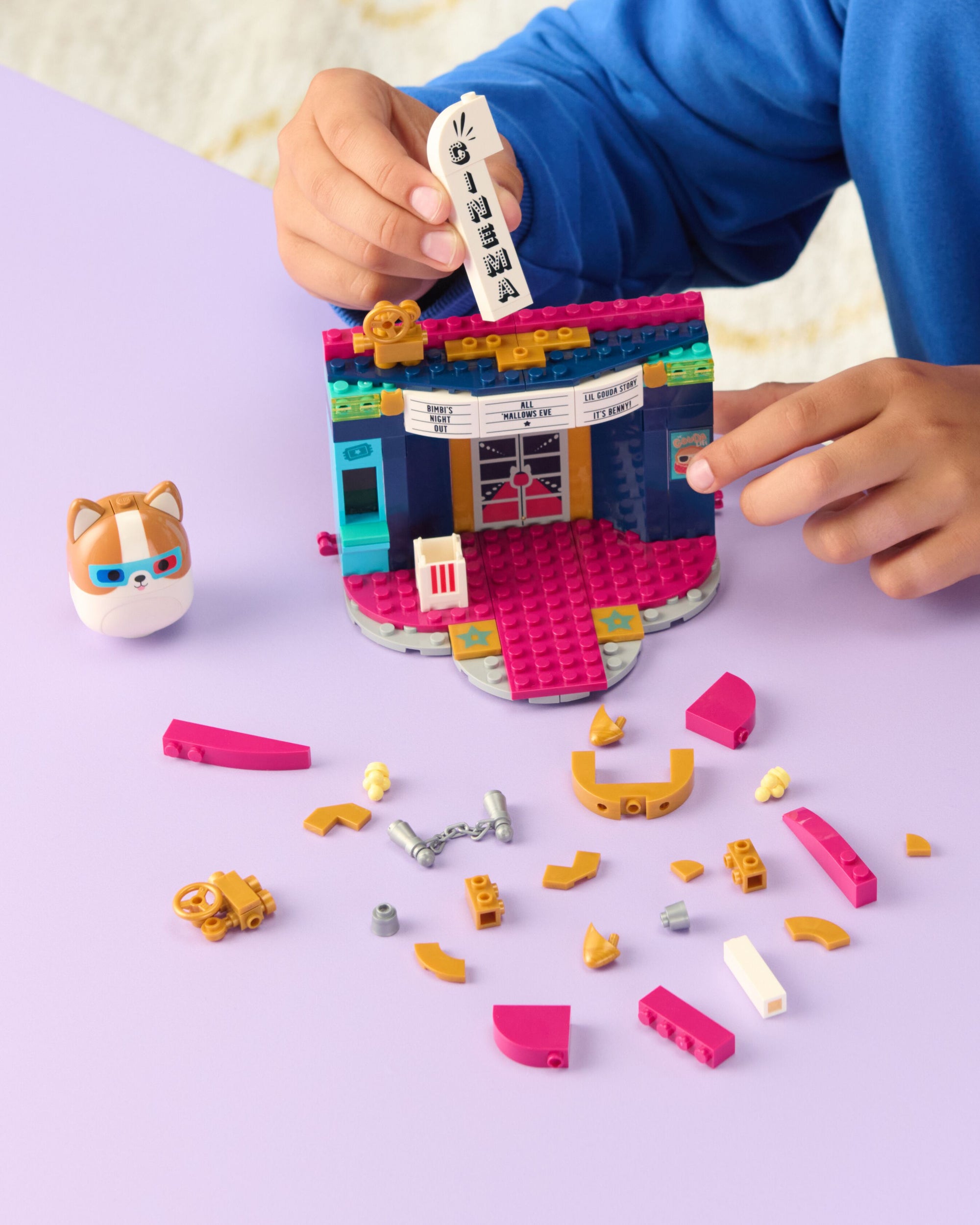 Squishmallows Reginald at the Movies Building Set