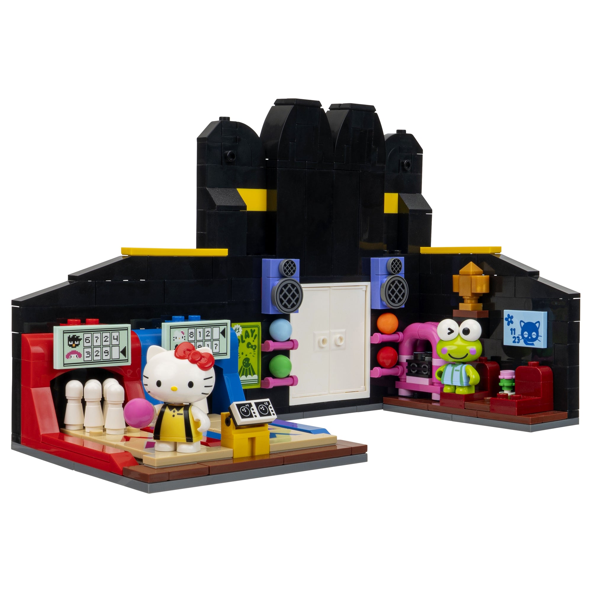 Hello Kitty and Friends Badtz-maru’s Bowling Alley Building Set