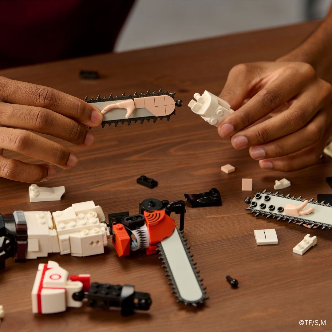 Chainsaw Man Action Figure Building Set