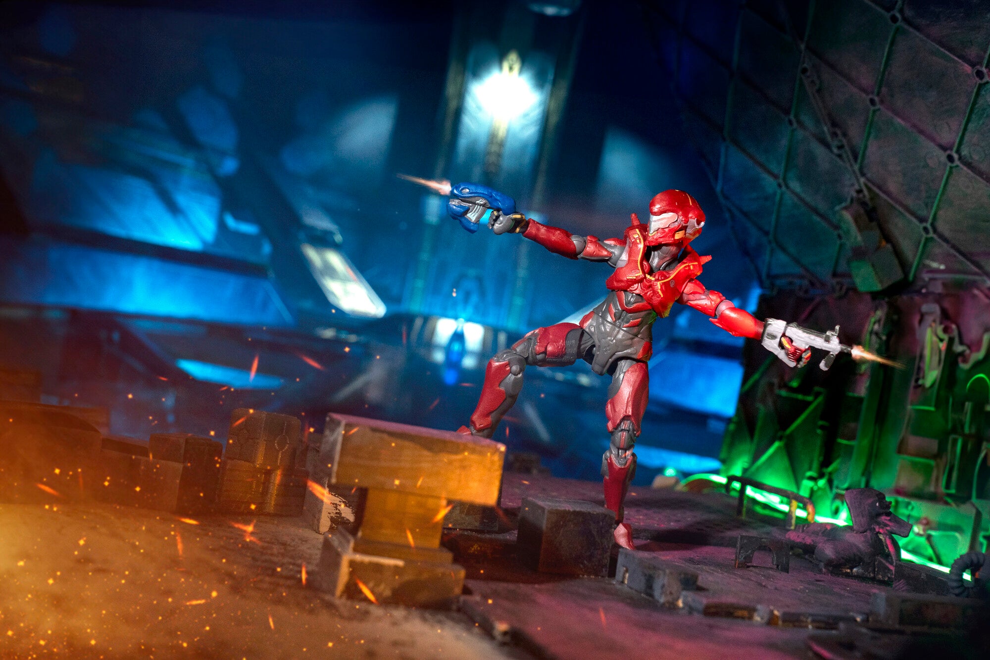 Halo Spartan Vale vs. Promethean Soldier