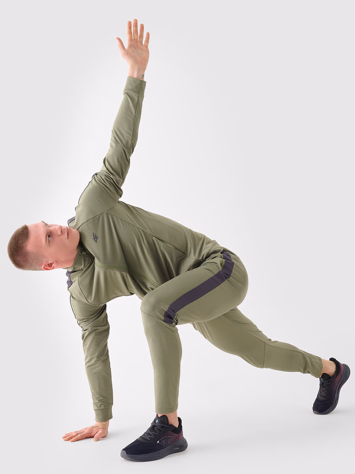 Spodnie treningowe szybkoschnące męskie - czerwone