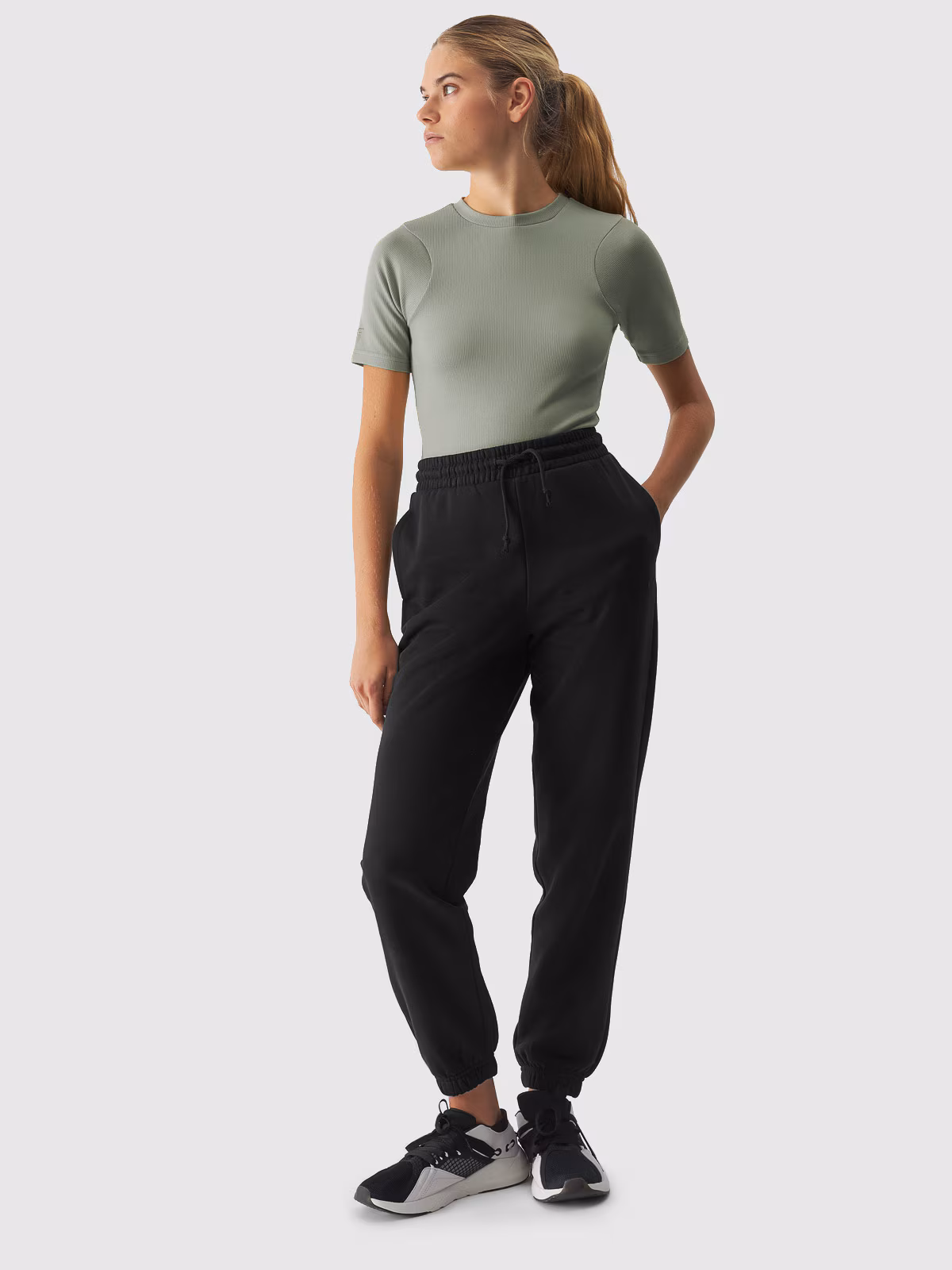 T-shirt slim crop-top gładki damski - khaki