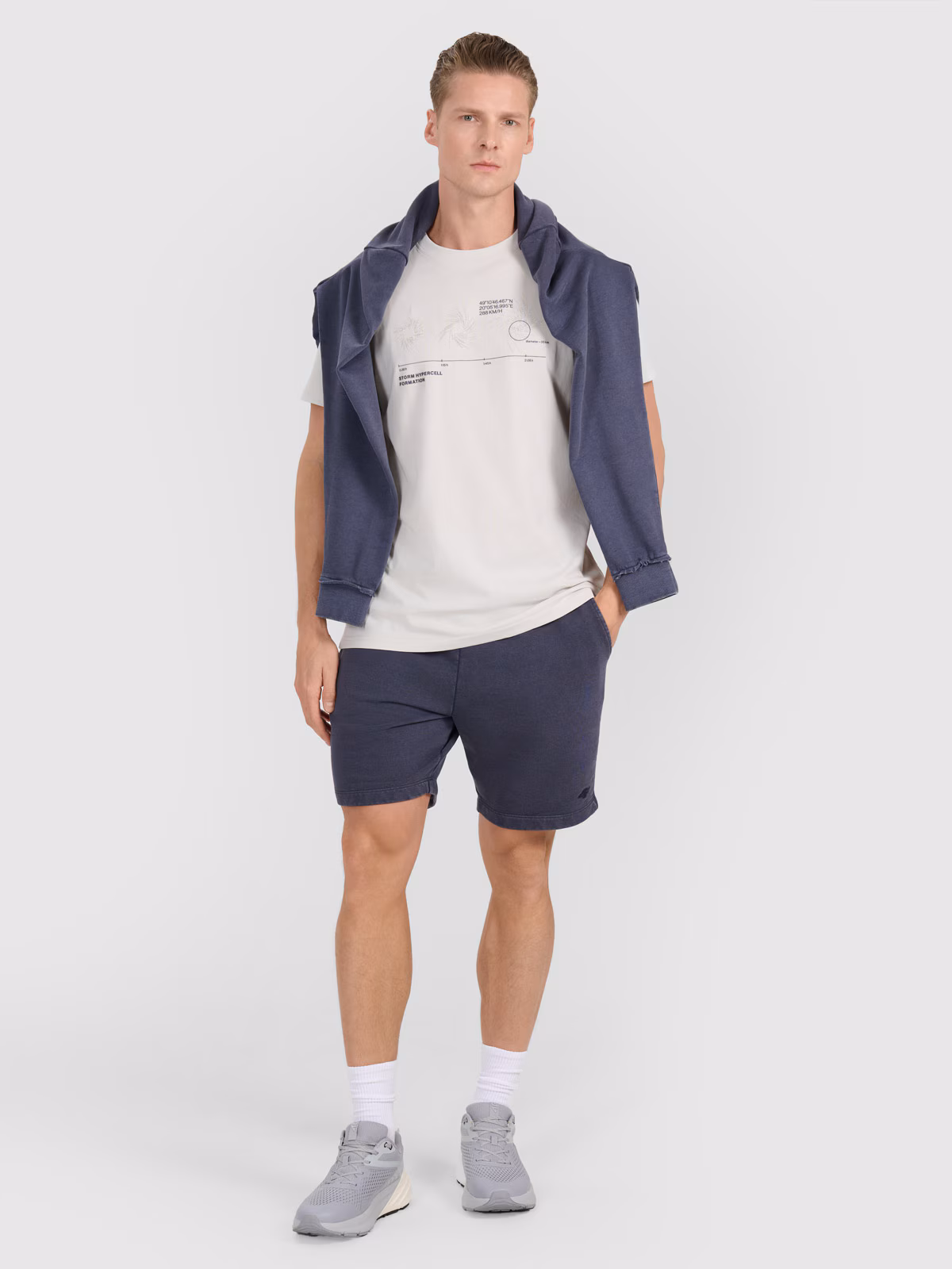 T-shirt regular z nadrukiem męski - szary