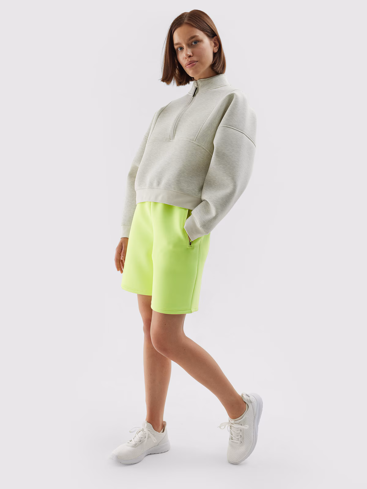 Bluza dresowa nierozpinana bez kaptura damska