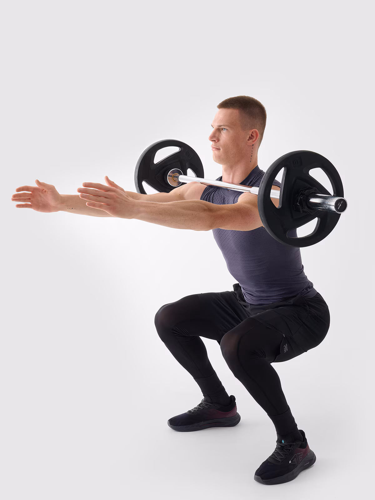 Tank top treningowy bezszwowy szybkoschnący męski 4F x Robert Lewandowski - granatowy