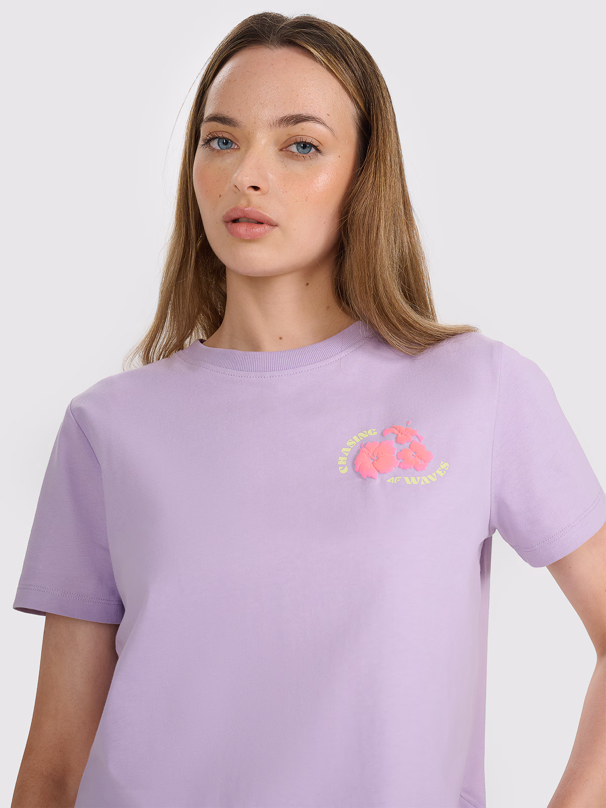 T-shirt oversize z nadrukiem damski - beżowy