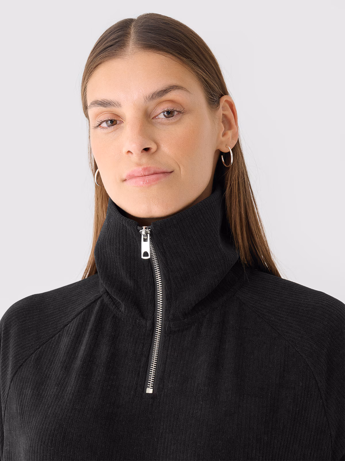 Bluza dresowa z weluru nierozpinana bez kaptura damska - czerwona