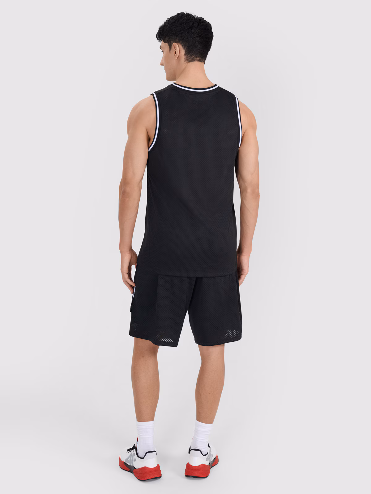 Spodenki do koszykówki szybkoschnące męskie - czarne