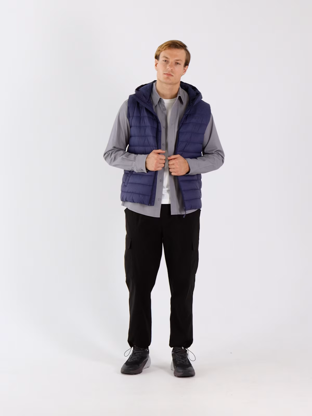 Bezrękawnik puchowy z wypełnieniem syntetycznym męski - granatowa